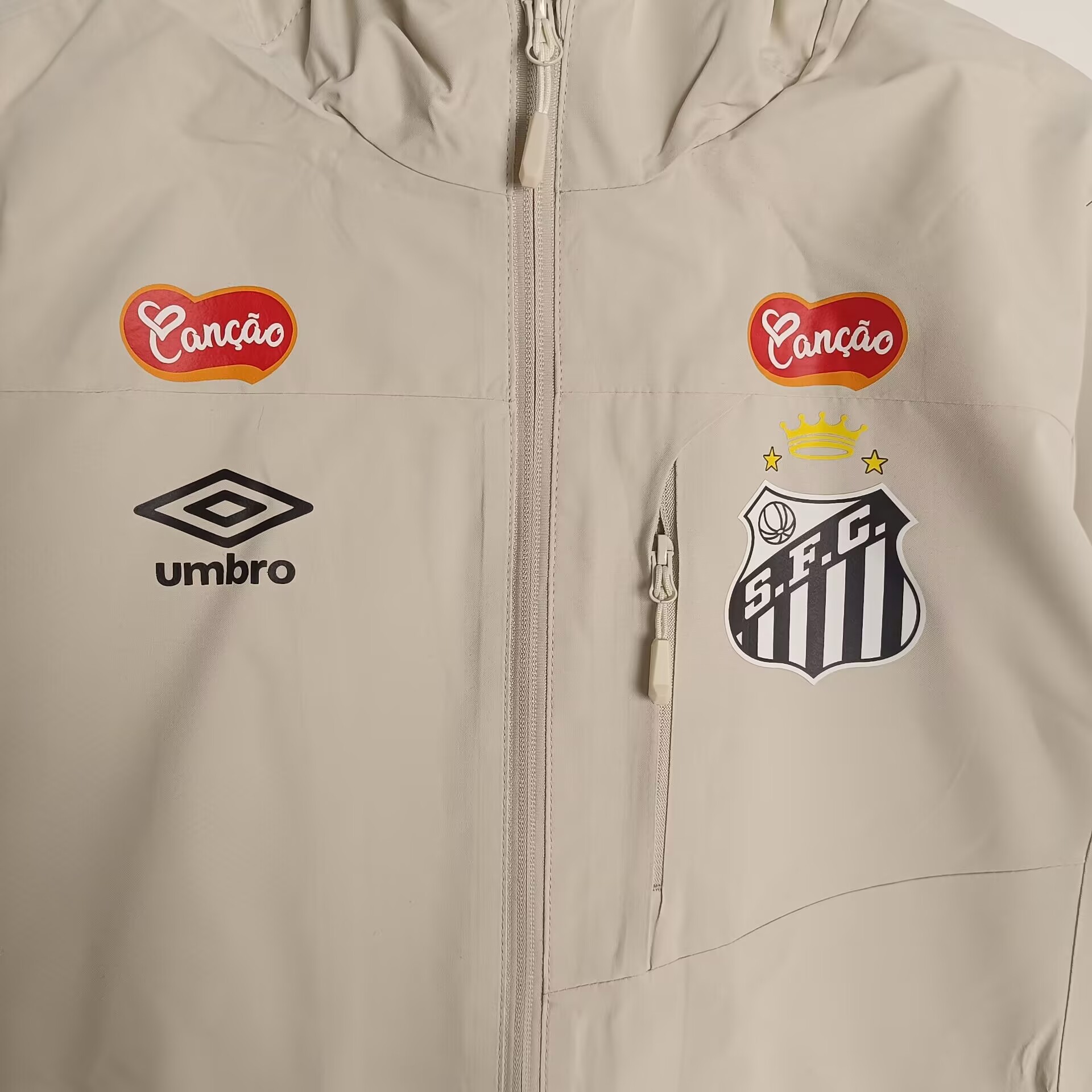 Santos Off-white windbreaker 3