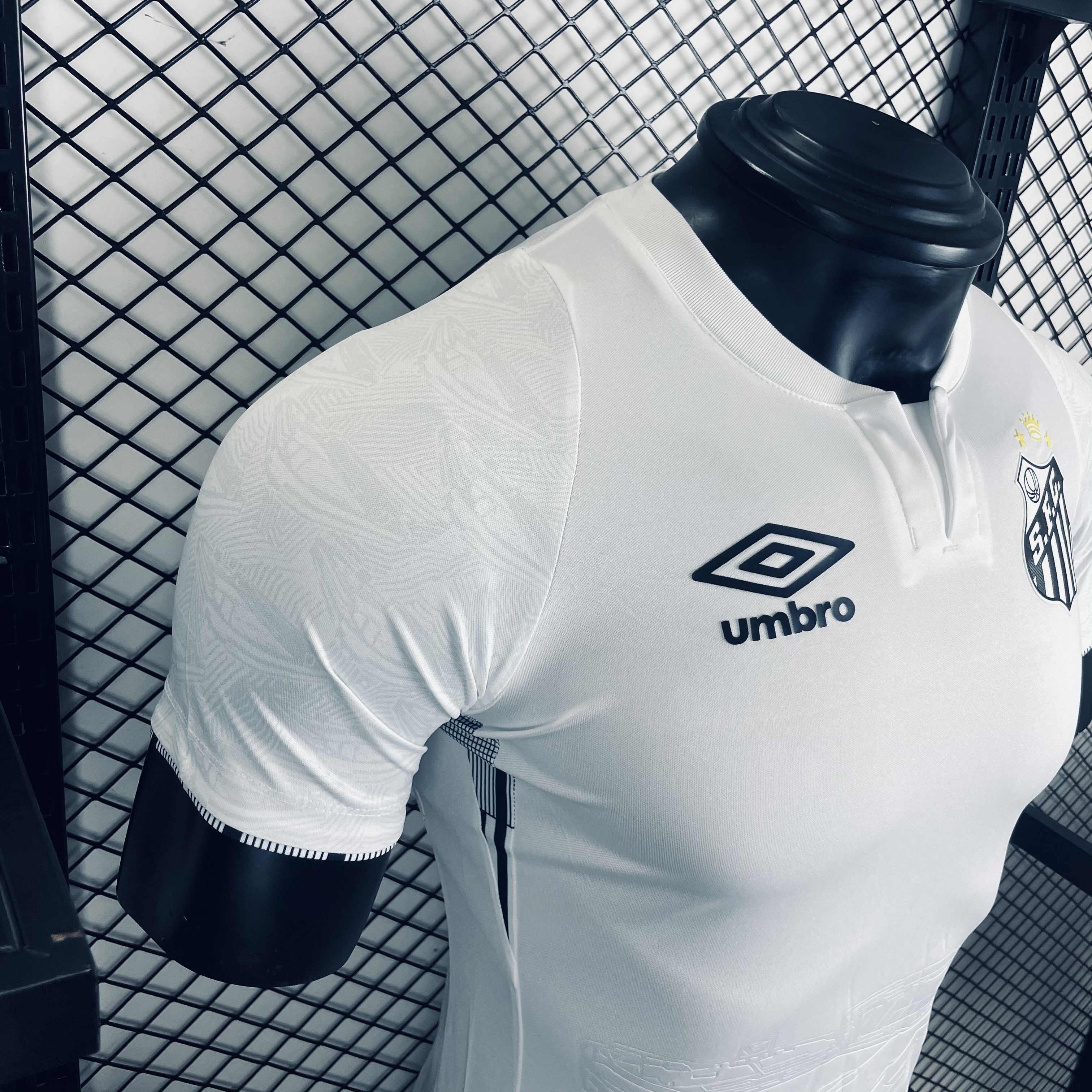 Player Version Santos 24/25 Home 3