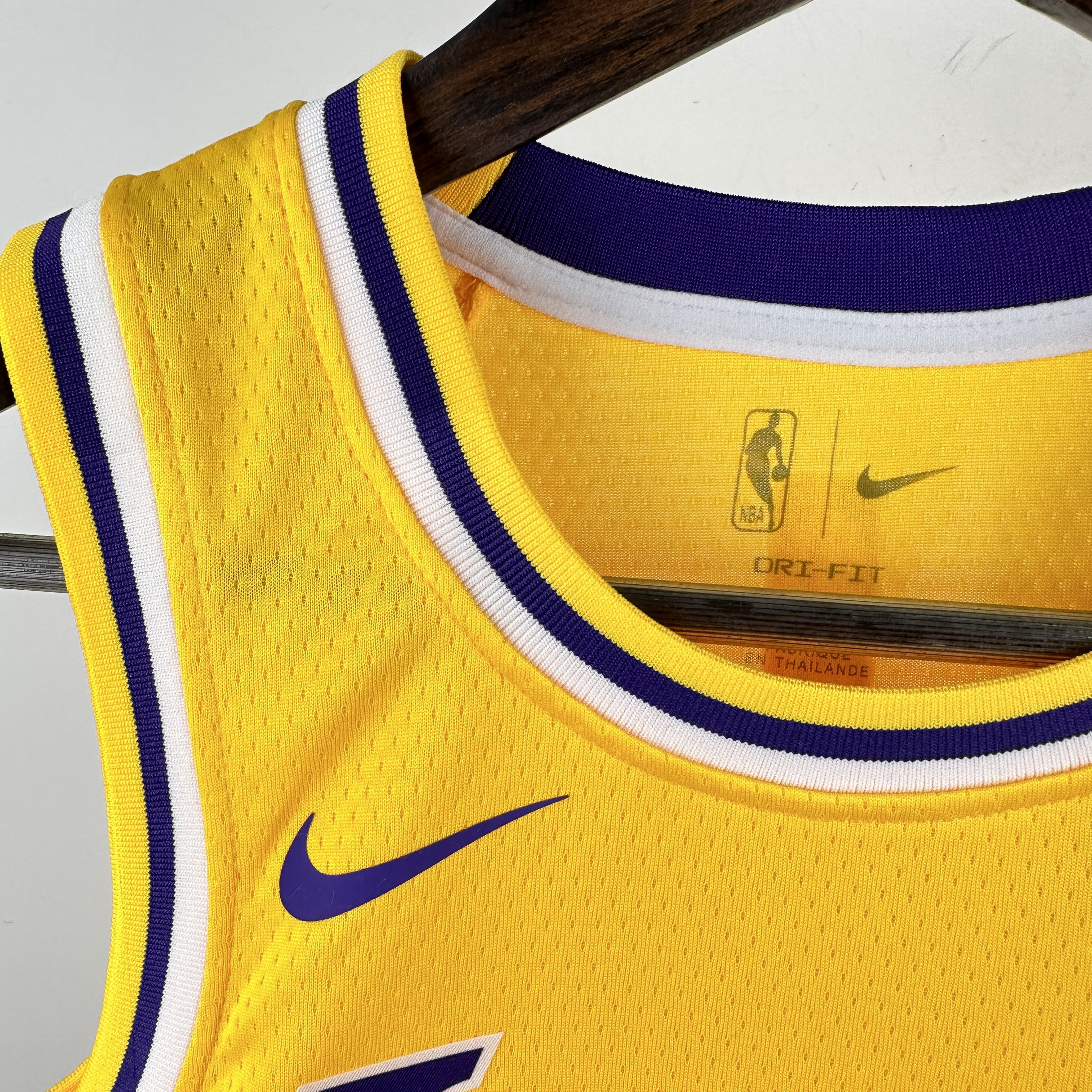Kids Lakers No.77 Dončić