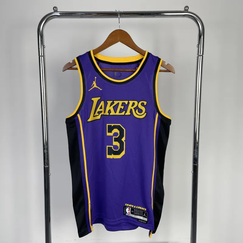23 Season Lakers No. 3 DAVIS