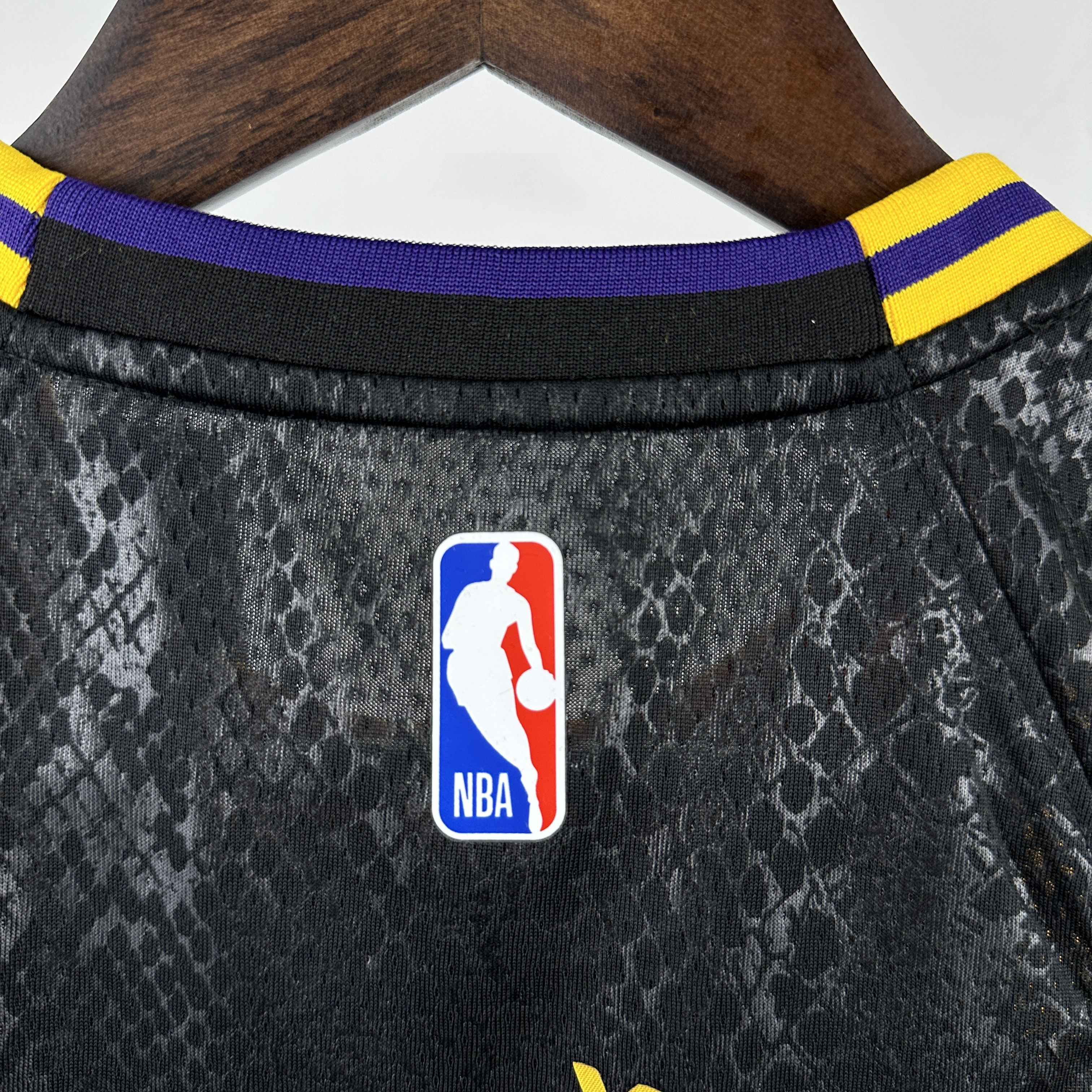 Kids Lakers No.77 Dončić