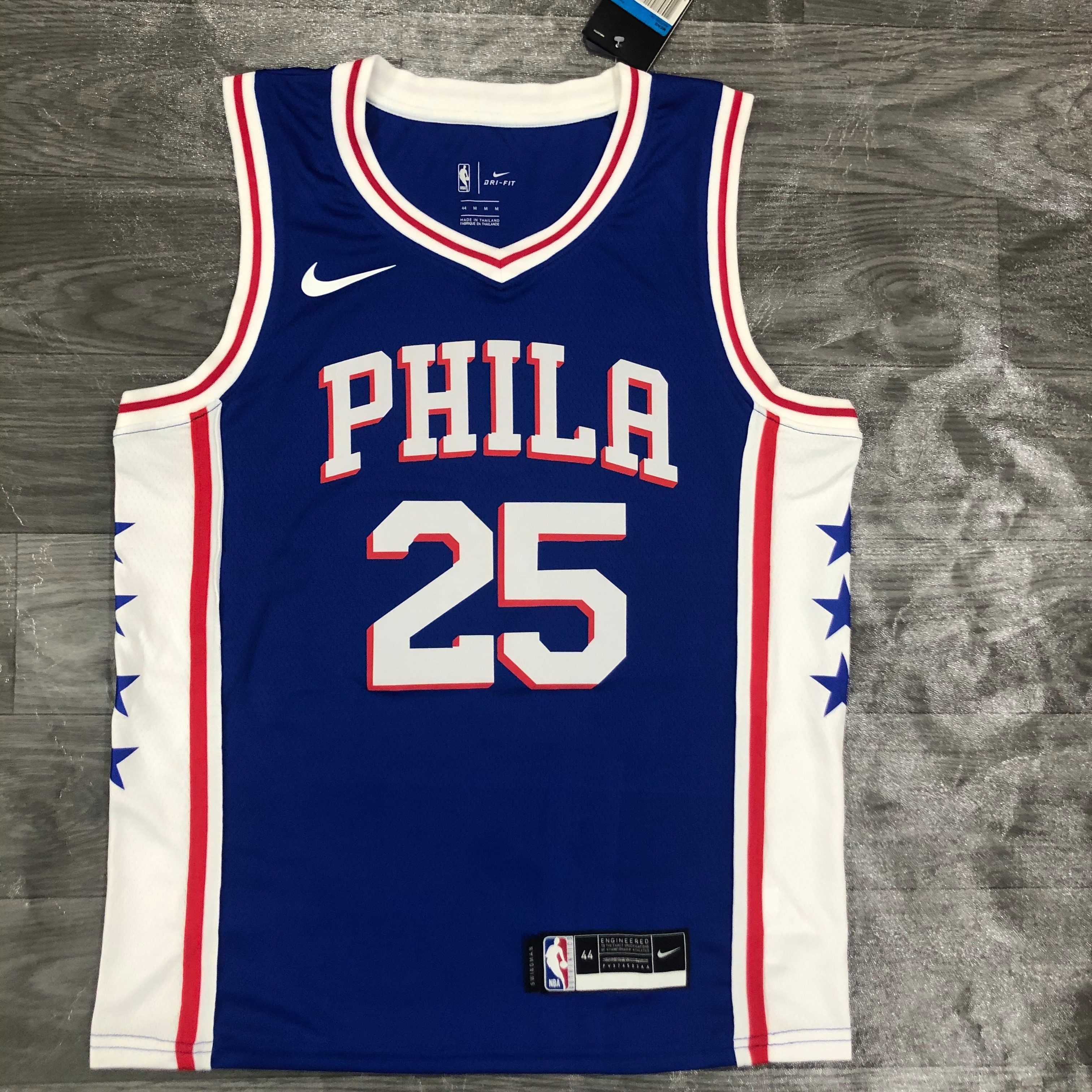 Philadelphia 76ers Blue V #25