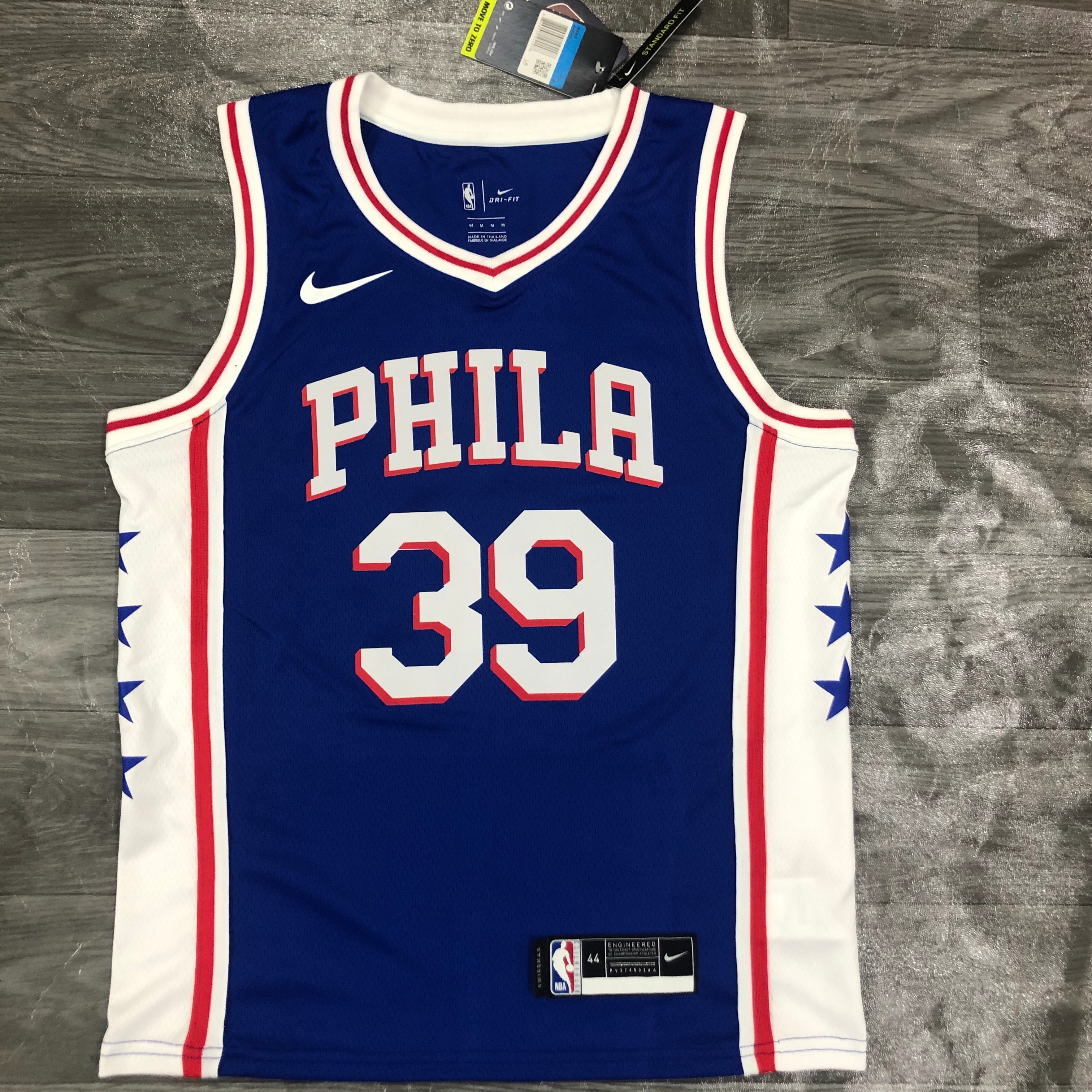 Philadelphia 76ers Blue V #39