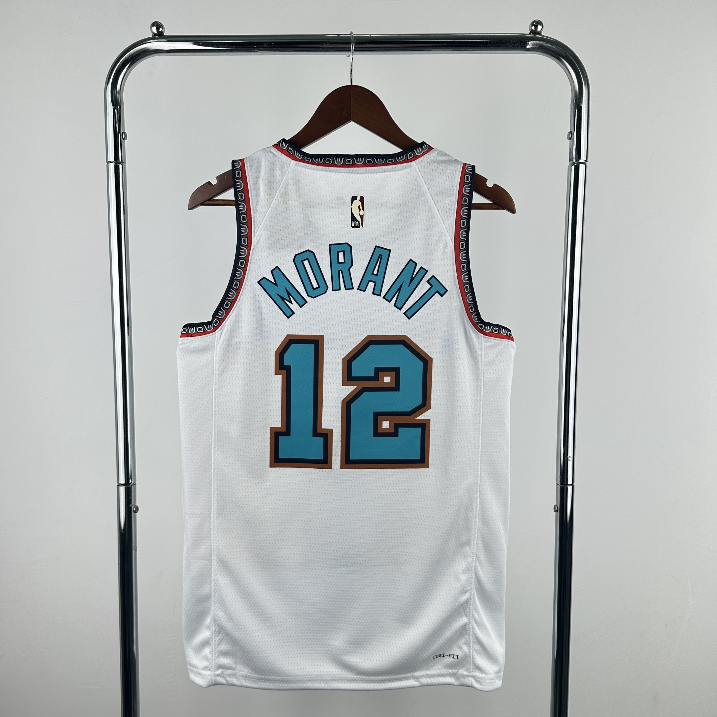25 Season Grizzlies White #12