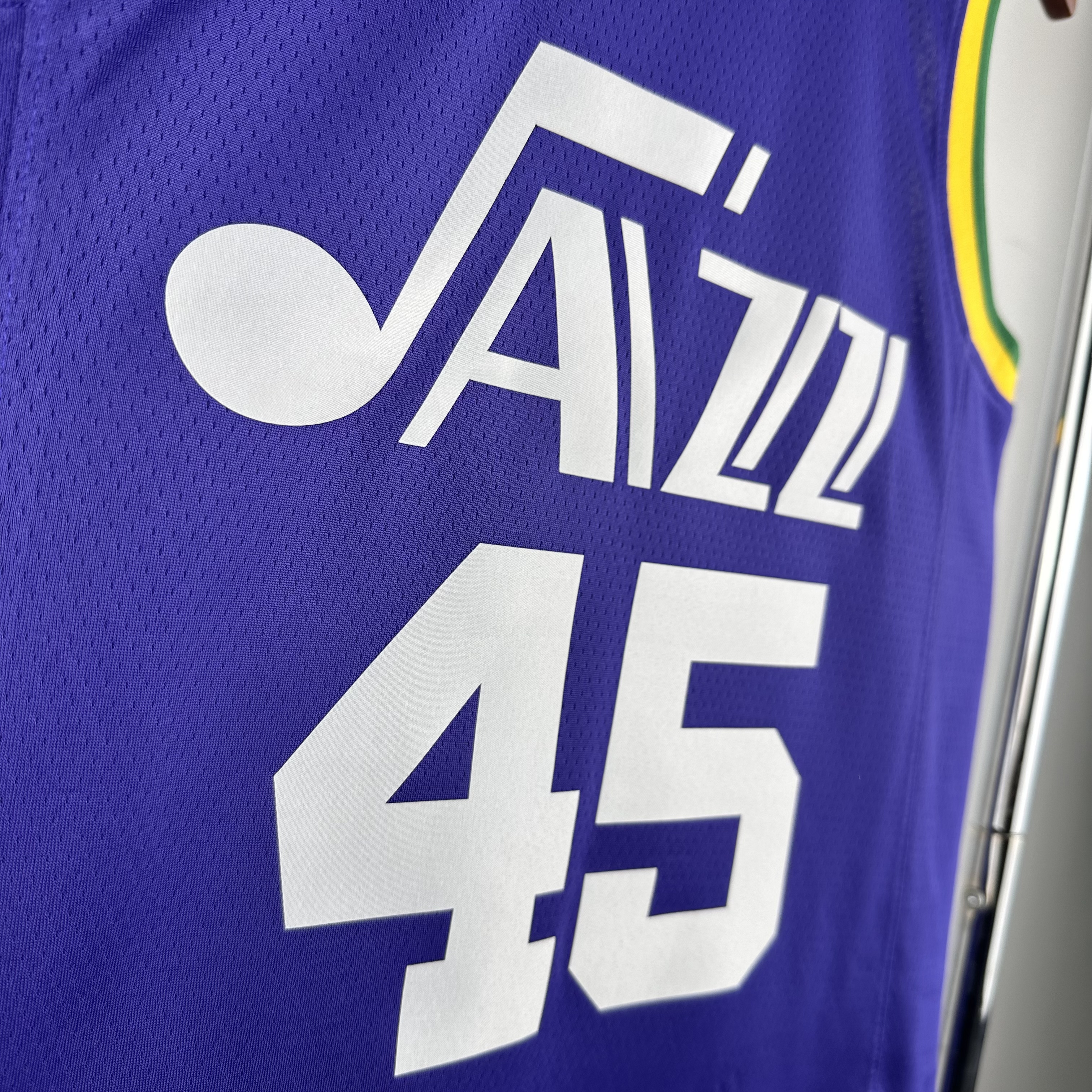 24 Season UTAH JAZZ  No No.45 Mitchell