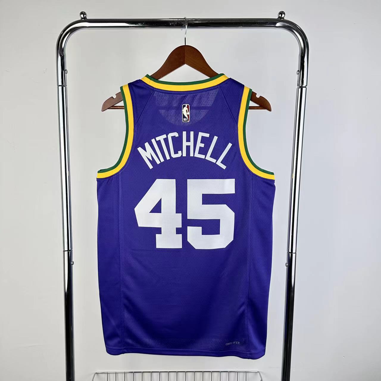 24 Season UTAH JAZZ  No No.45 Mitchell
