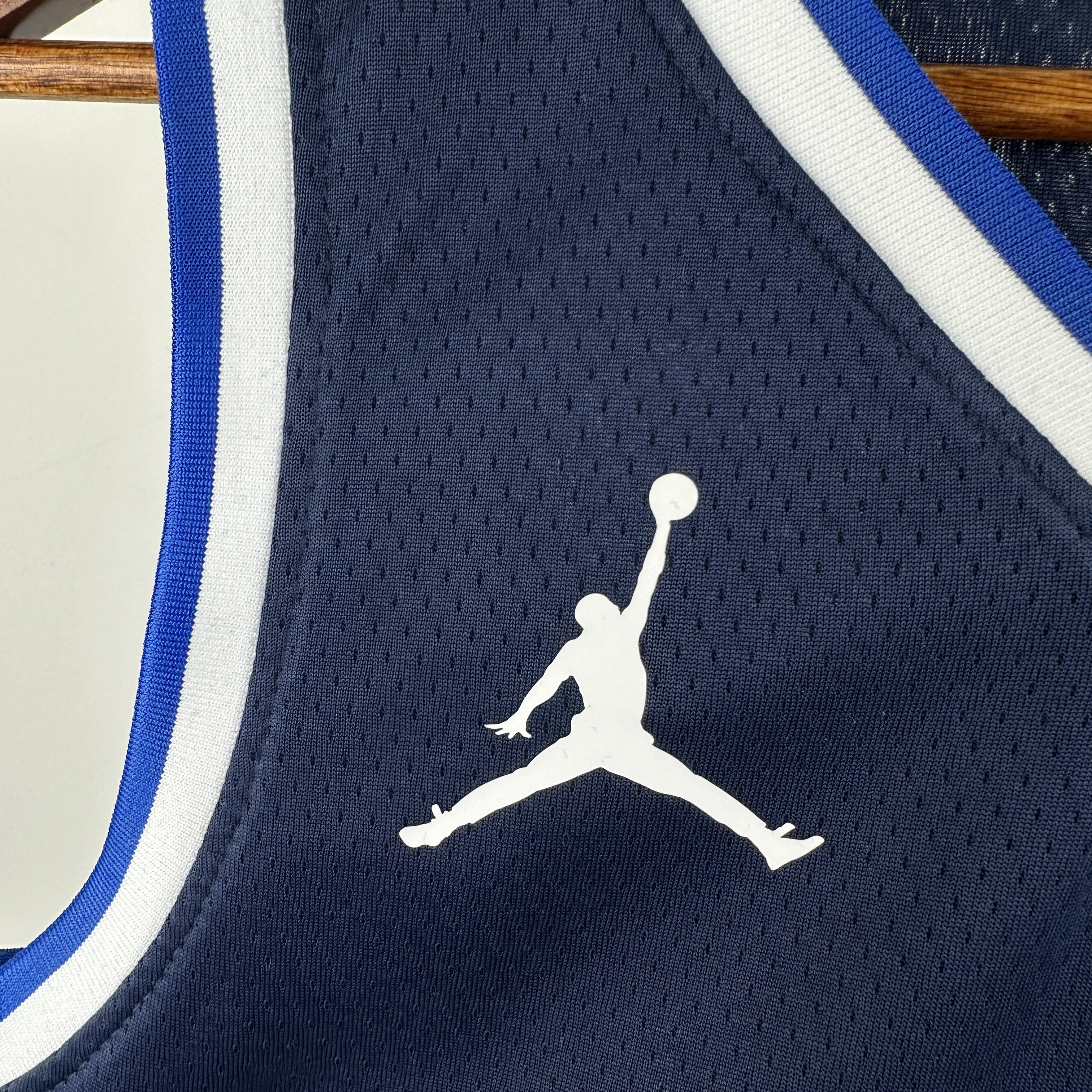 23 Season Mavericks Flyer Edition No.3 Davis