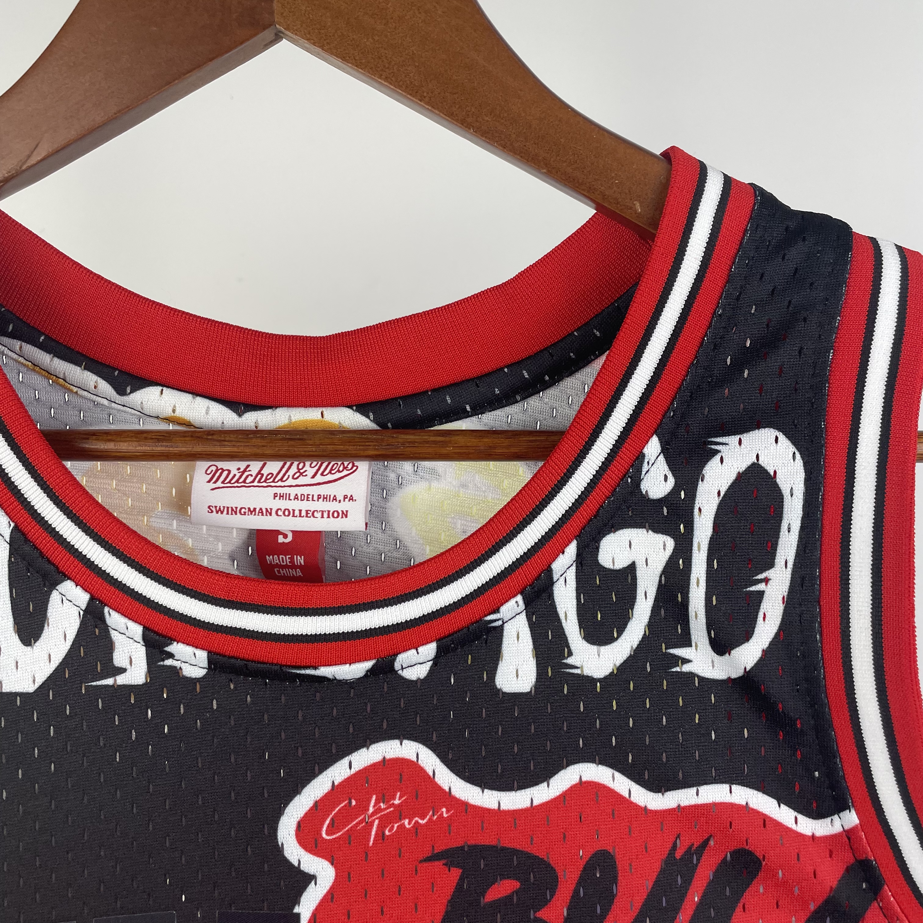 MN Heat Pressed Vintage : Chicago Bulls 1997/98