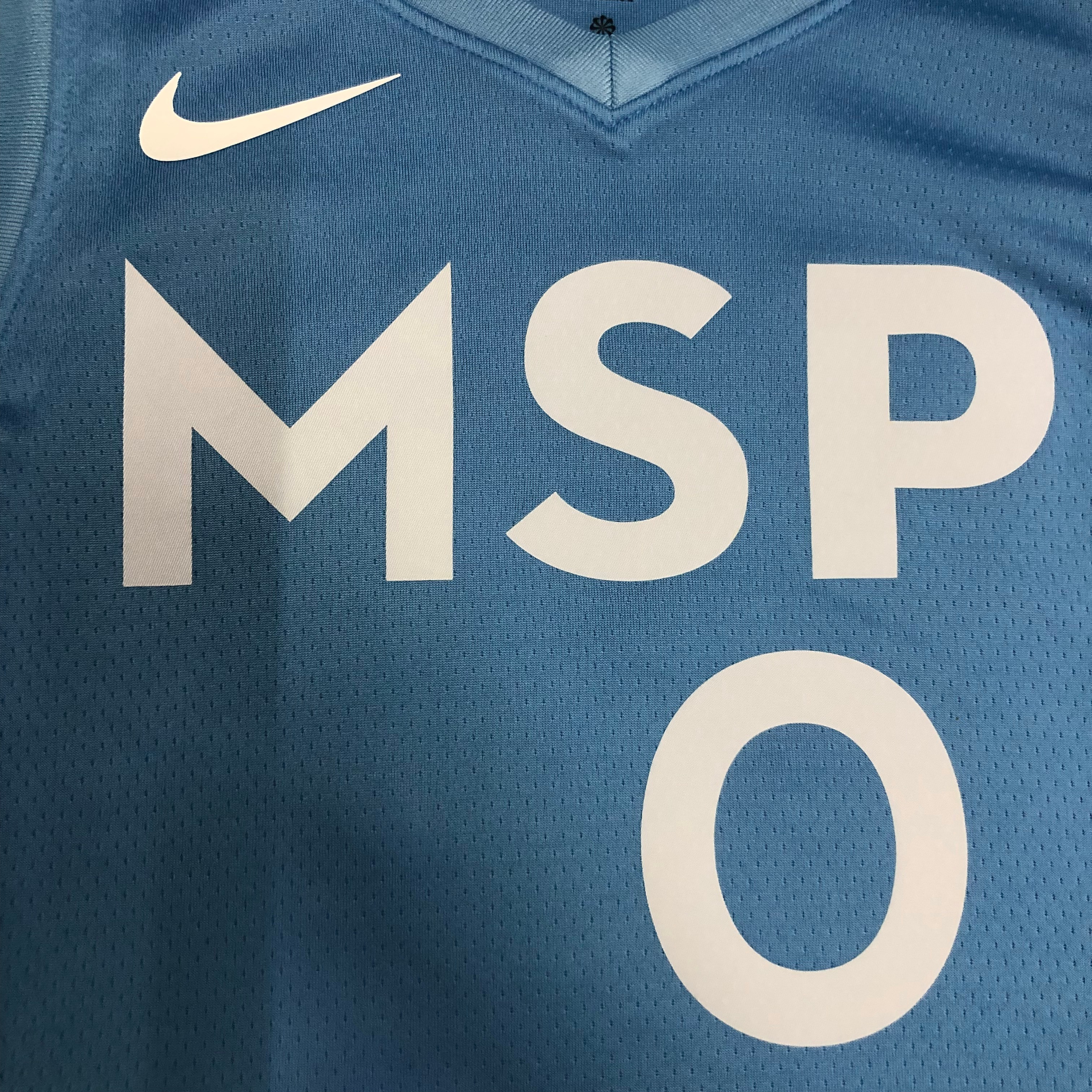 19-20 SEASON MINNESOTA TIMBERWOLVES  NO.0 RUSSELL