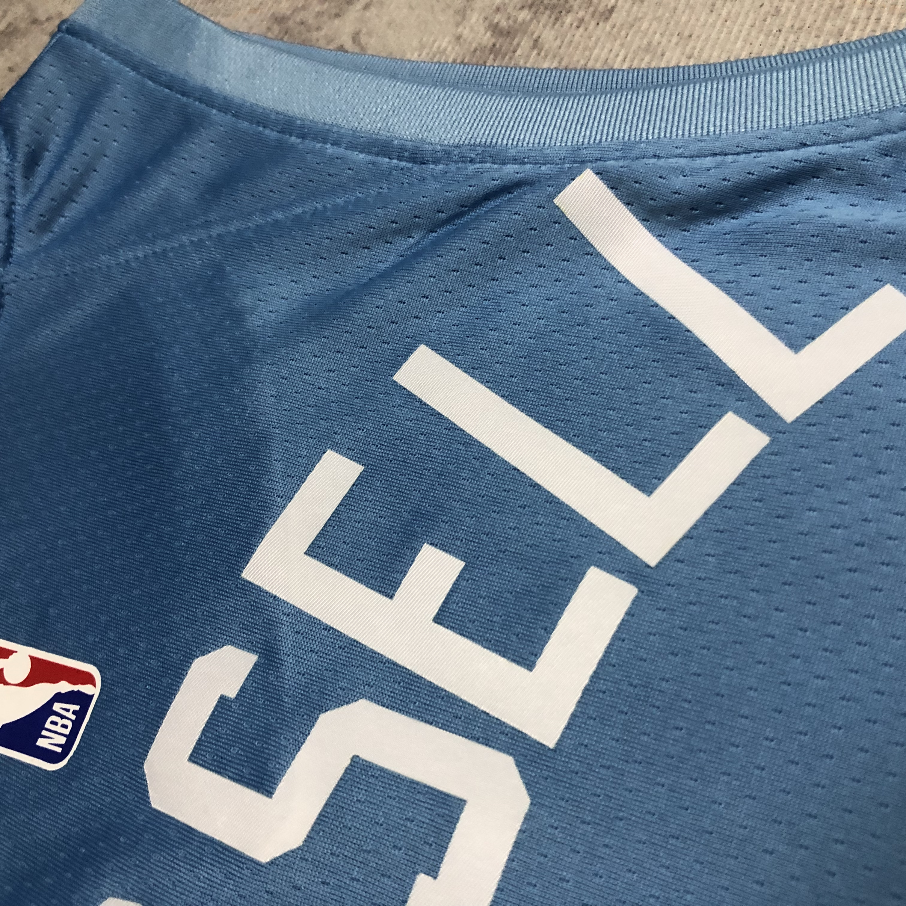 19-20 SEASON MINNESOTA TIMBERWOLVES  NO.0 RUSSELL