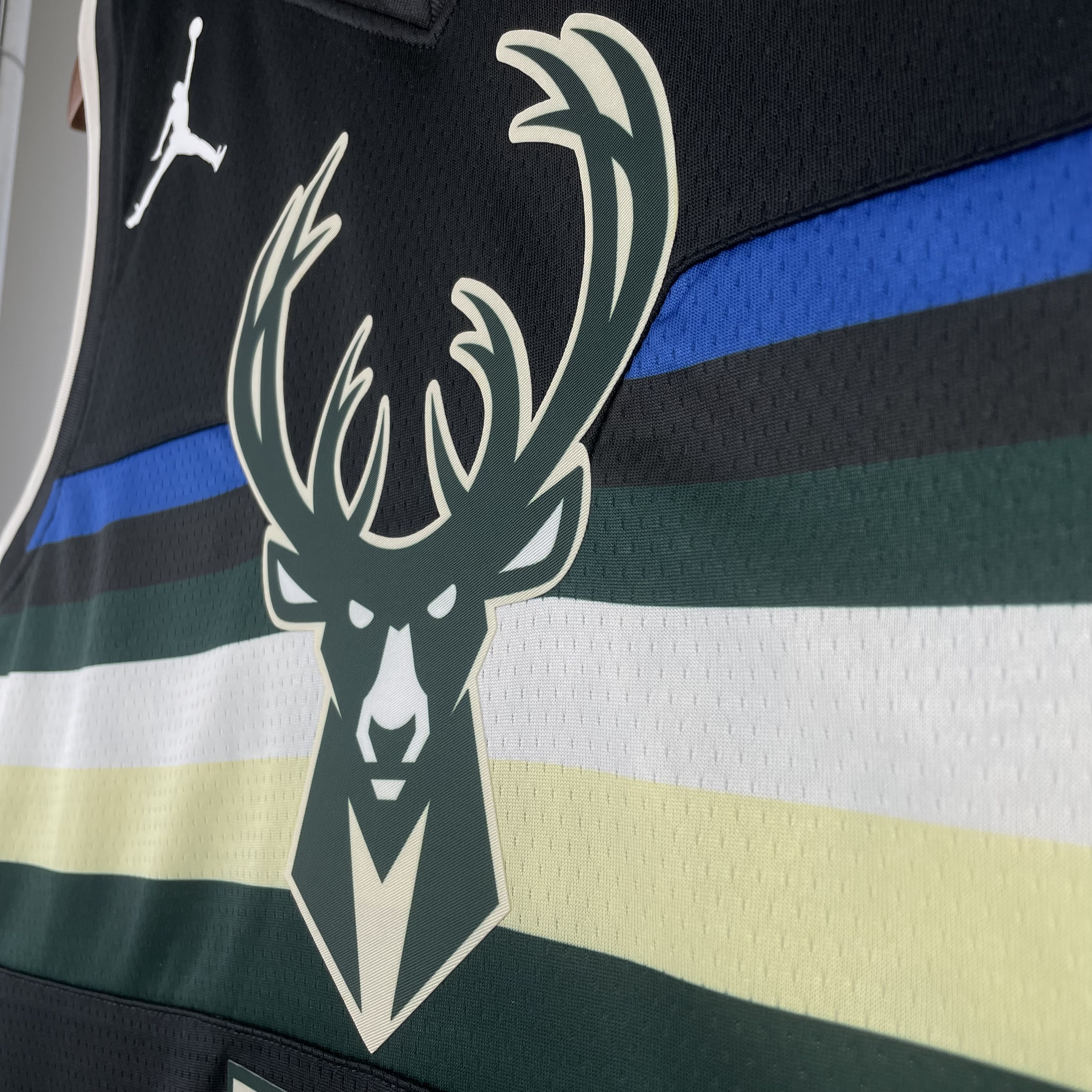 21 Season Milwaukee Bucks City Version  No.0 Lillard