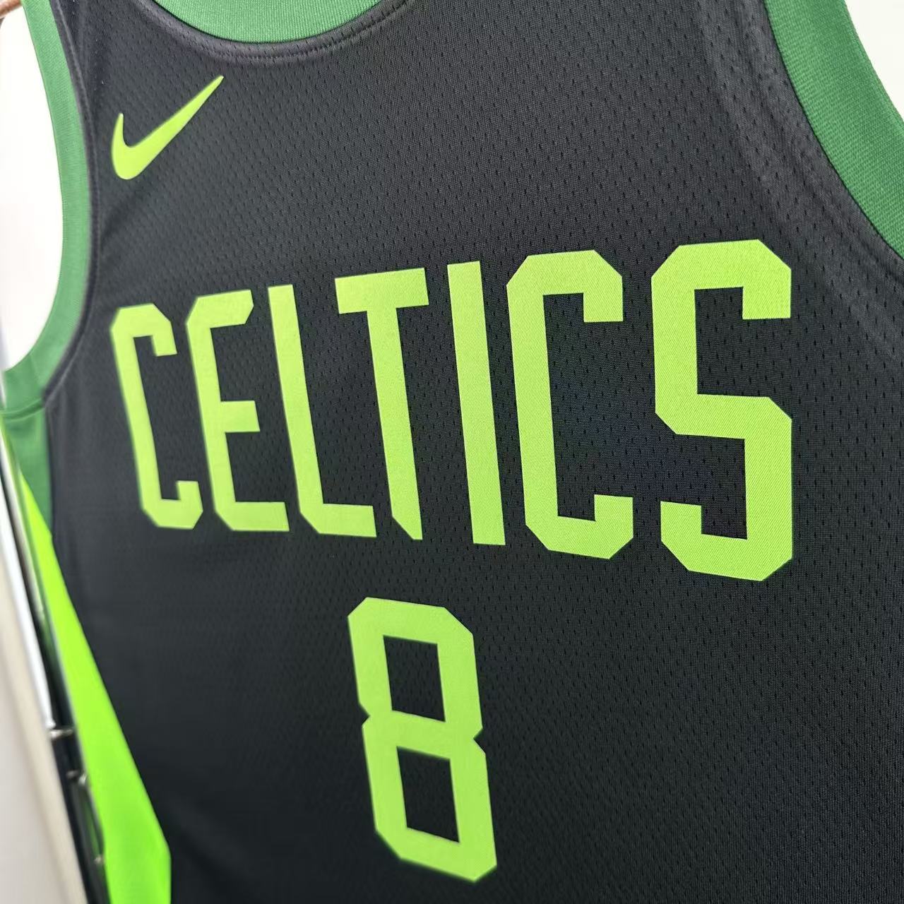 25 Season Celtic City Version  No. 8