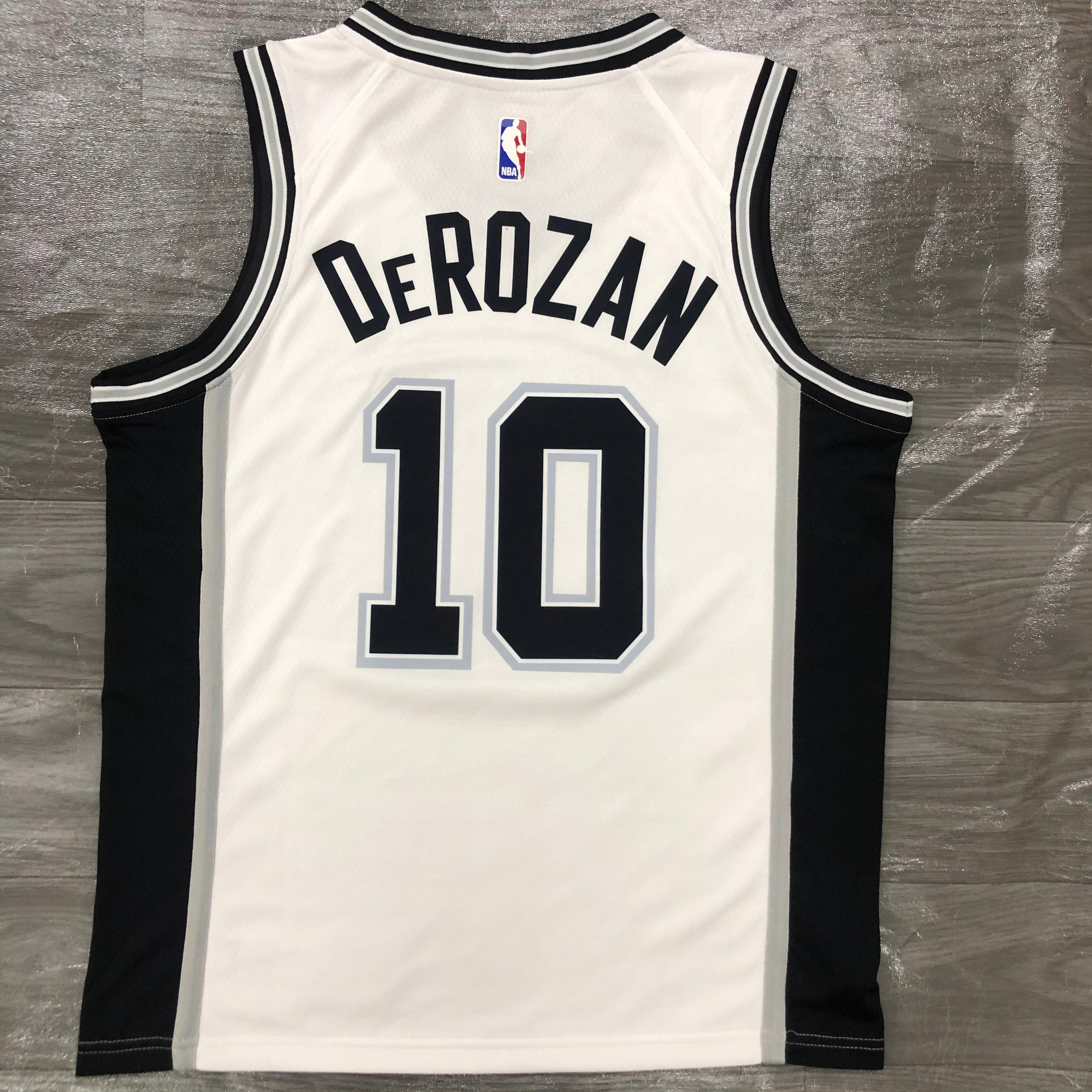 SAN ANTONIO SPURS WHITE #10