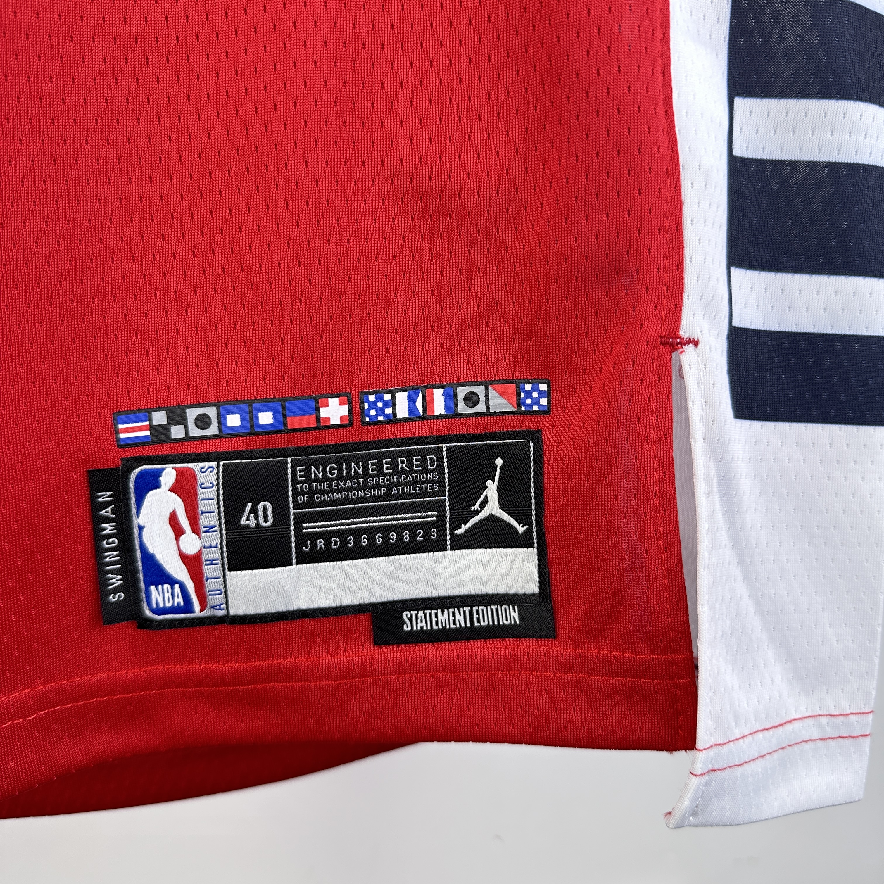 24/25 Season Los Angeles Clippers Flyer Edition  No.2 Leonard