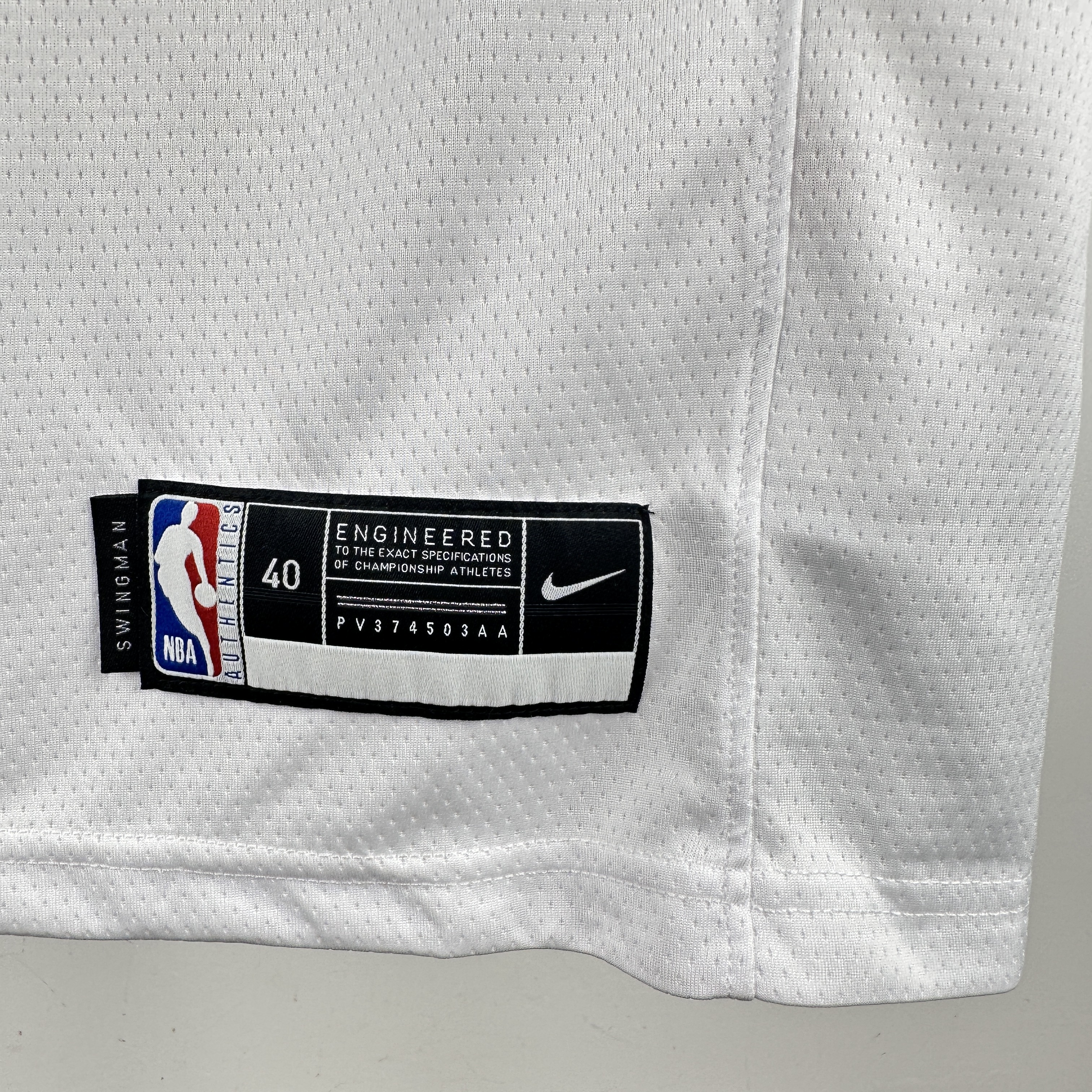 18-19 SEASON MINNESOTA TIMBERWOLVES  NO.5 EDWARDS