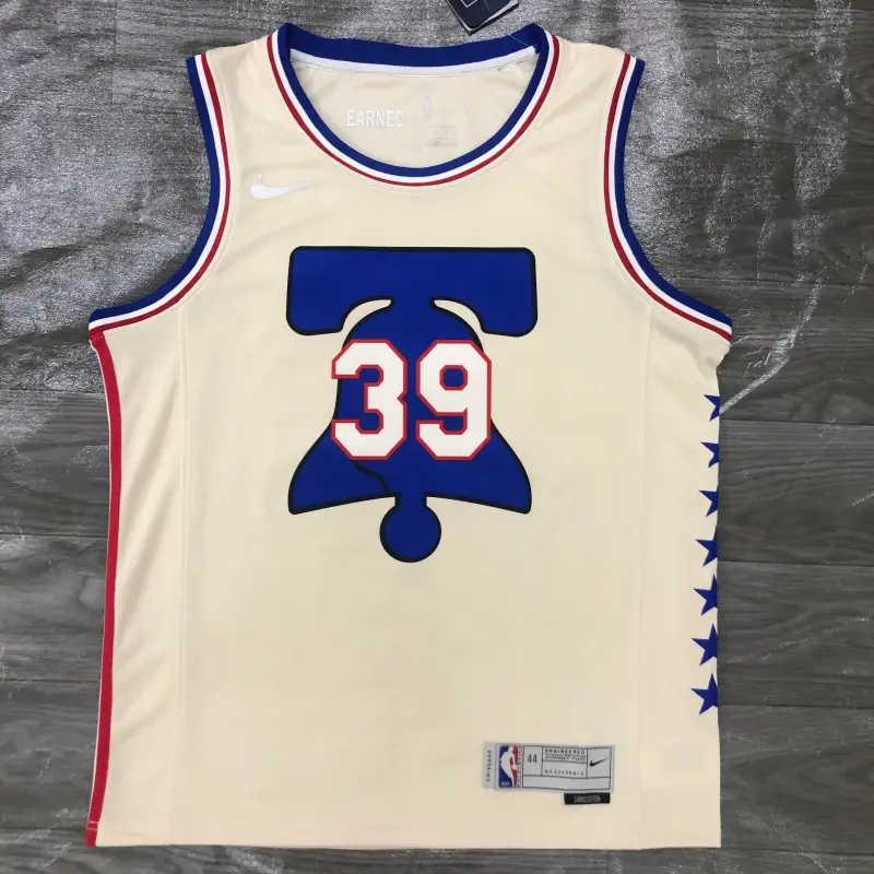 21 Season Philadelphia 76ers #39