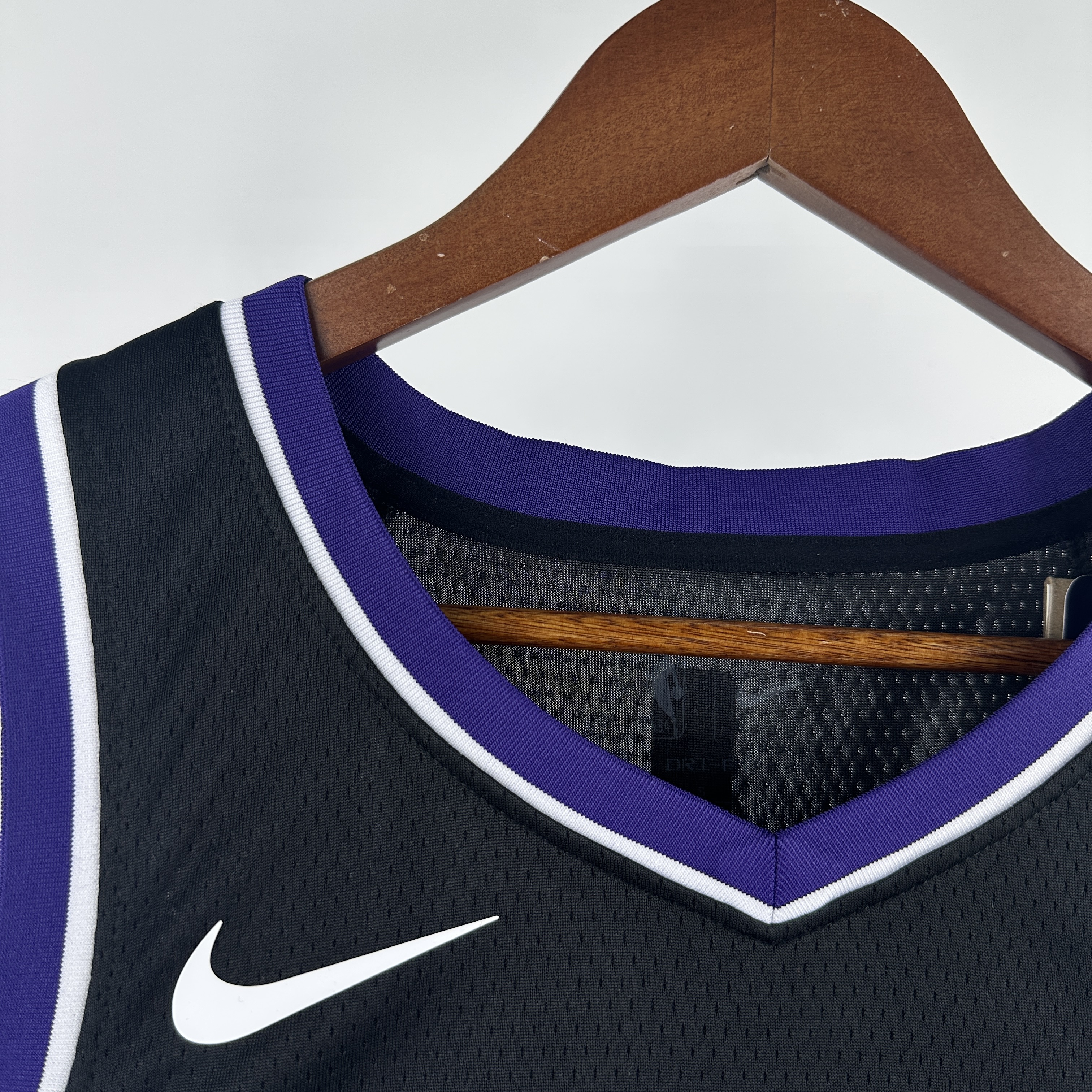 24 SEASON SACRAMENTO KINGS Away  #11 SABONIS