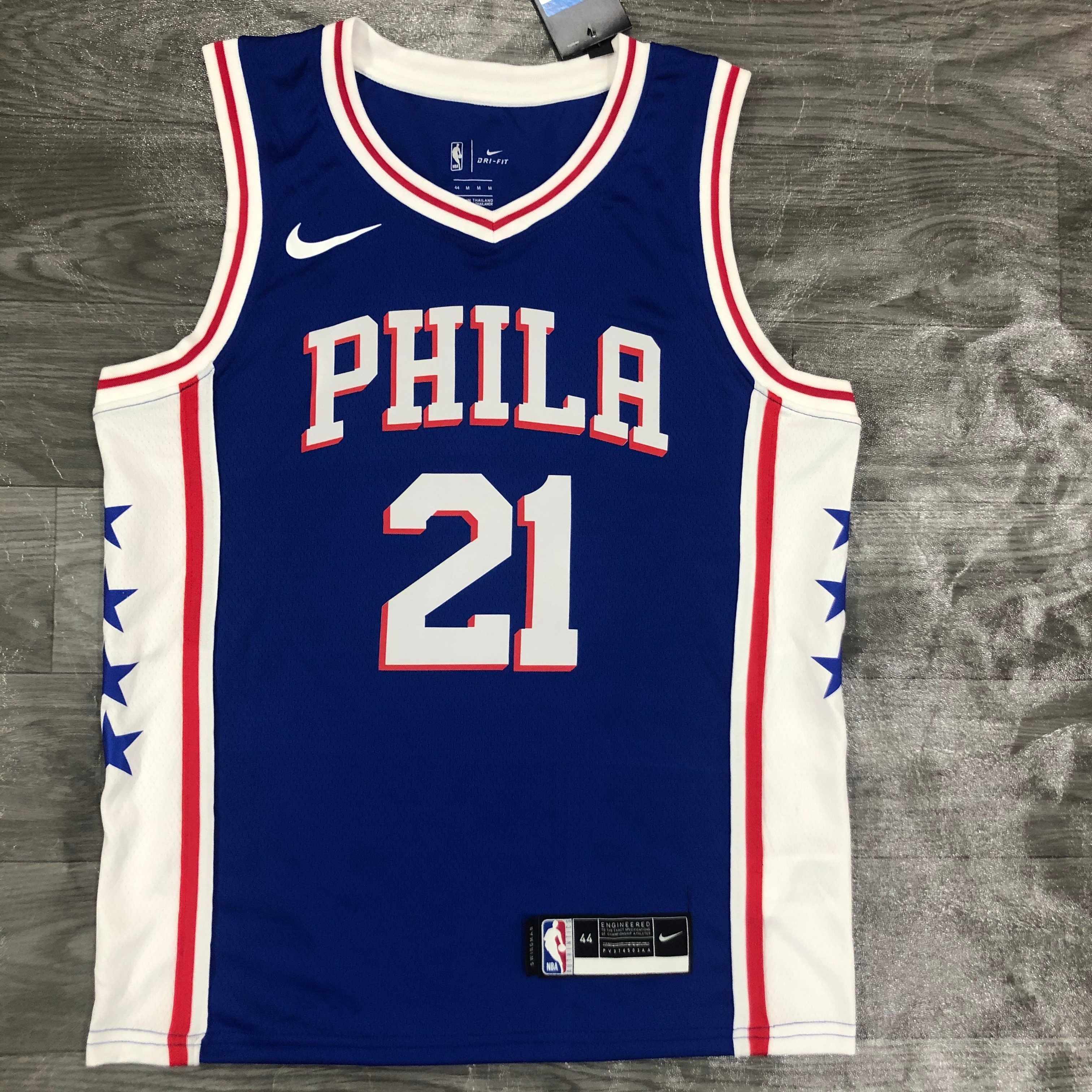 Philadelphia 76ers Blue V #21