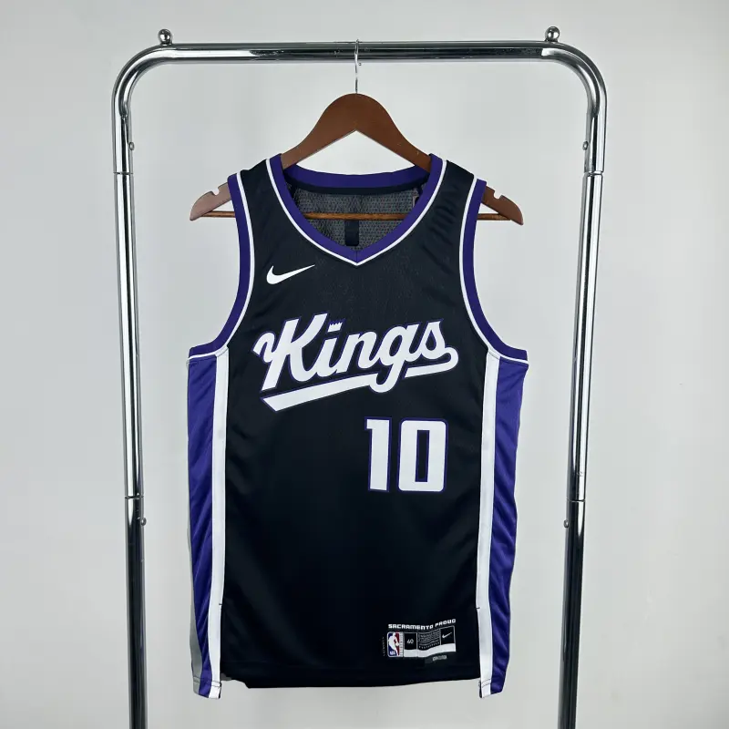 24 SEASON SACRAMENTO KINGS Away #10 DeROZAN