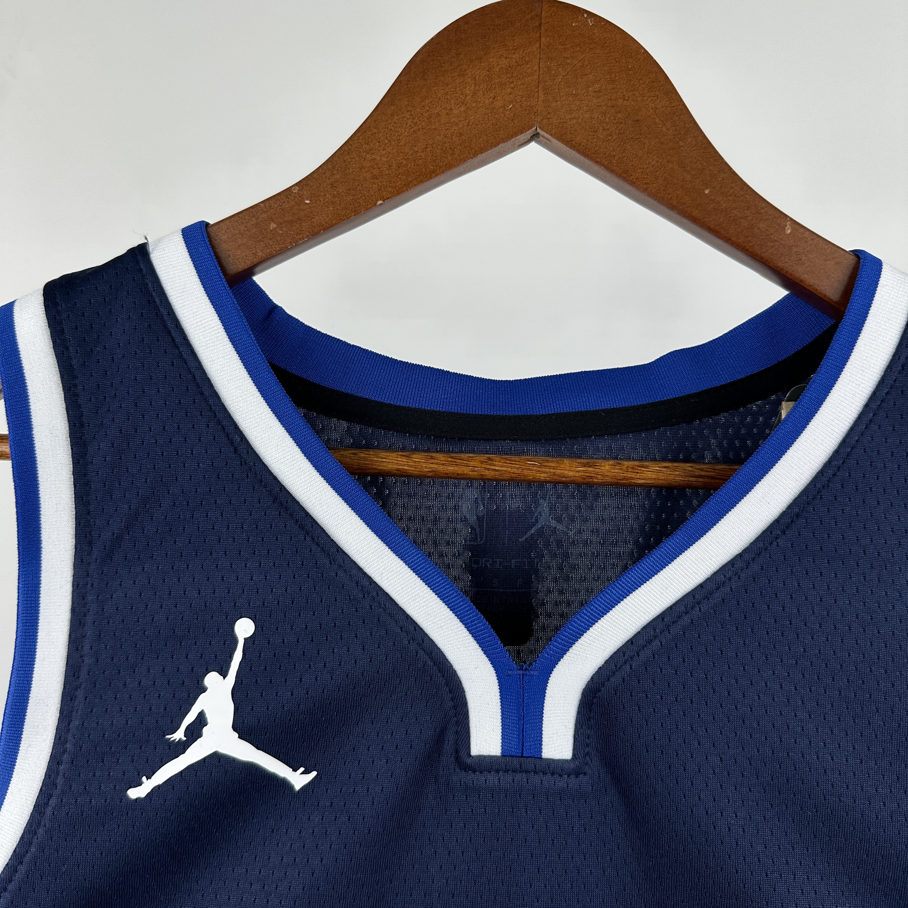 23 Season Mavericks Flyer Edition No.3 Davis