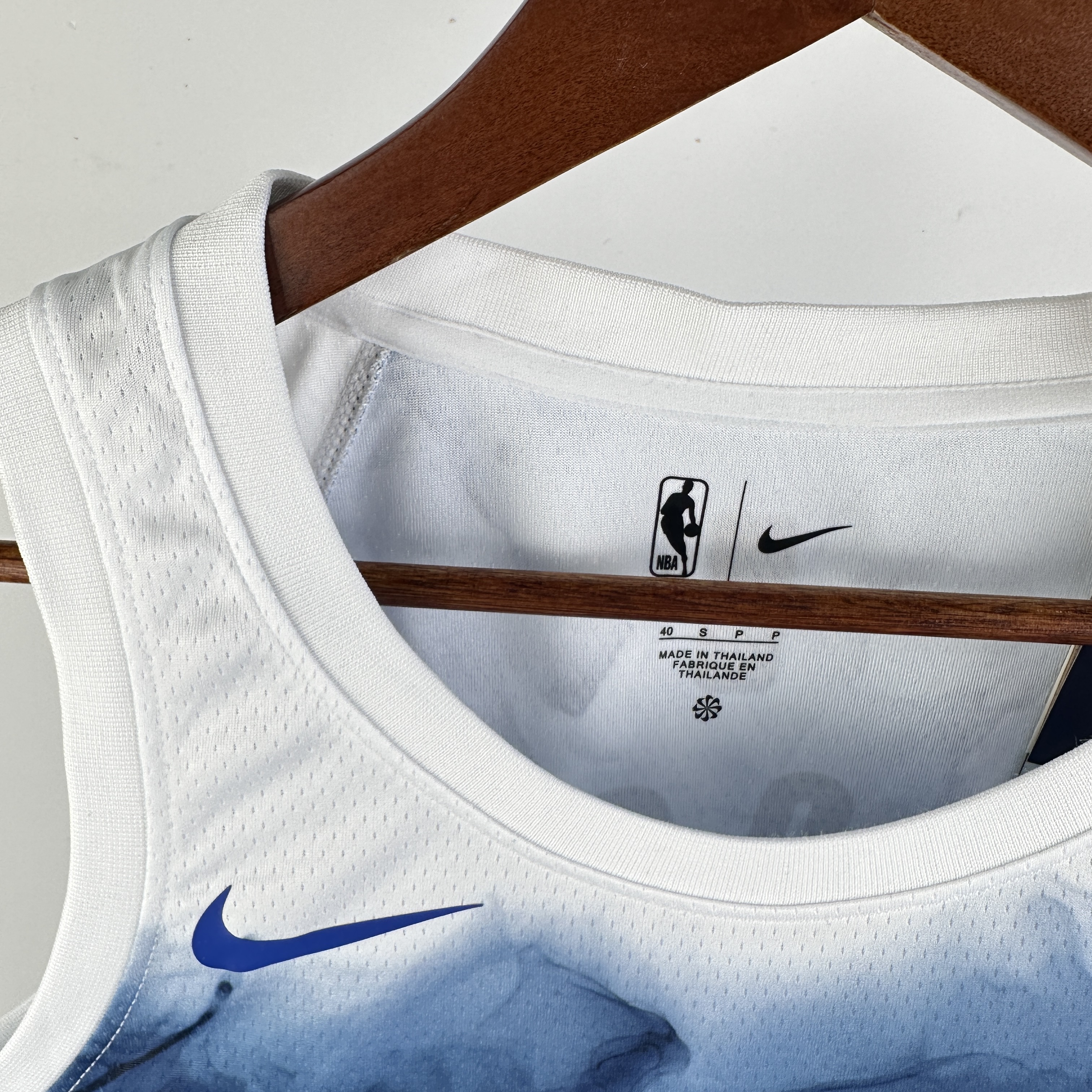 24 SEASON MINNESOTA TIMBERWOLVES CITY VERSION  NO.5 EDWARDS