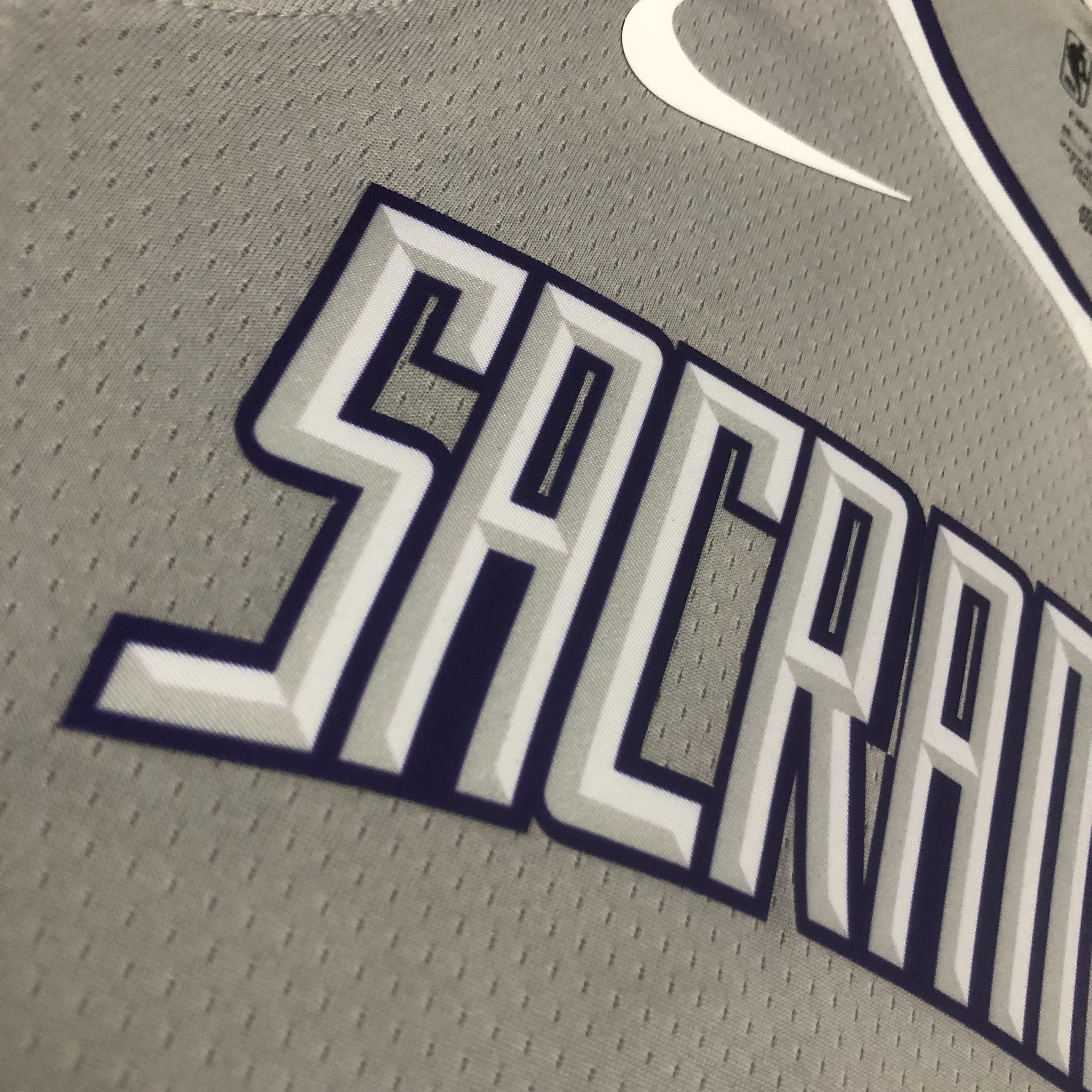 23 SEASON SACRAMENTO KINGS CITY  #5 FOX