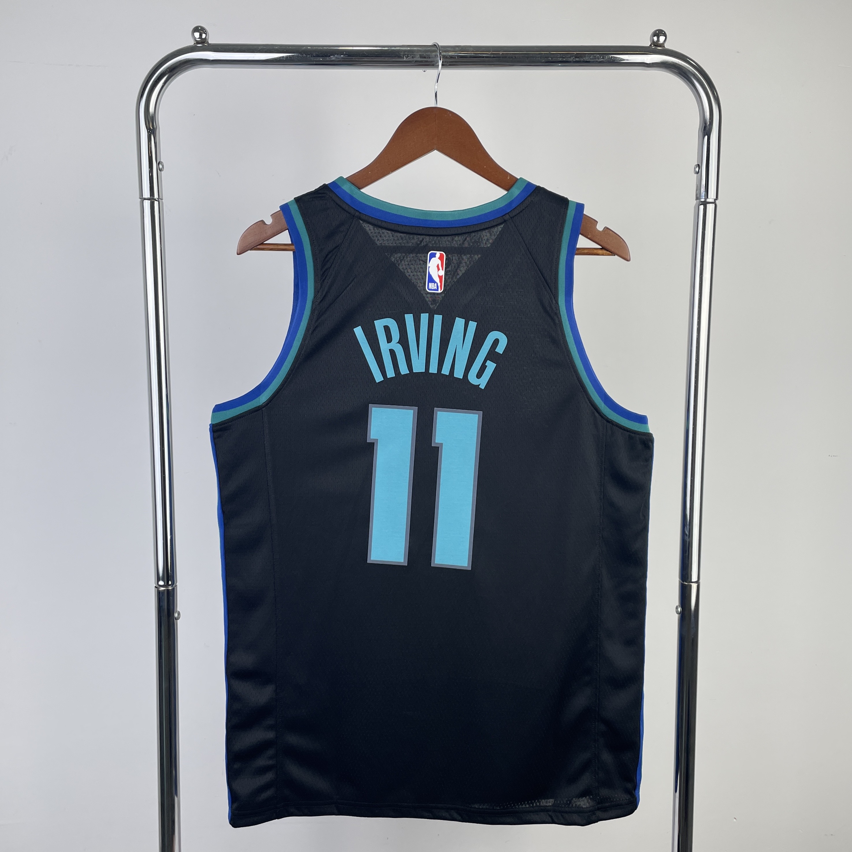 Mavericks No.11 Irving