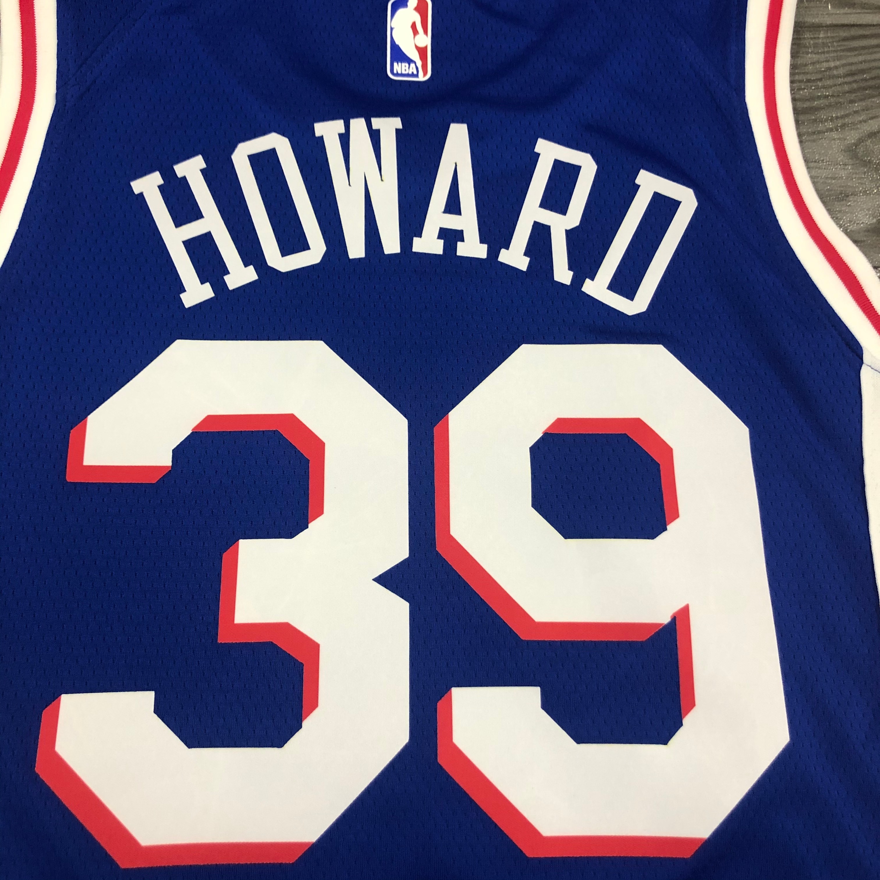 Philadelphia 76ers Blue V  #39