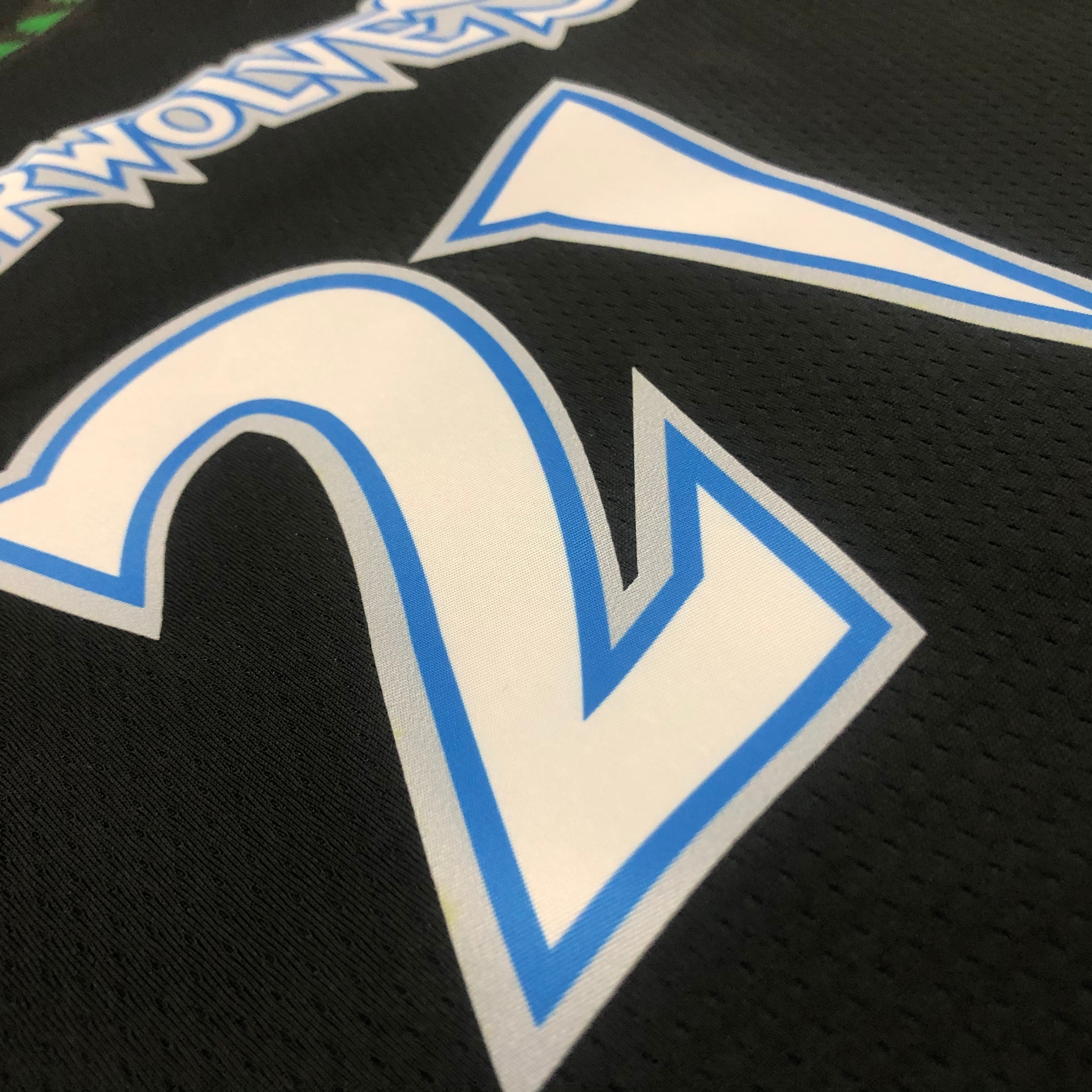 18 Season MINNESOTA TIMBERWOLVES BLACK  NO.21 GARNETT