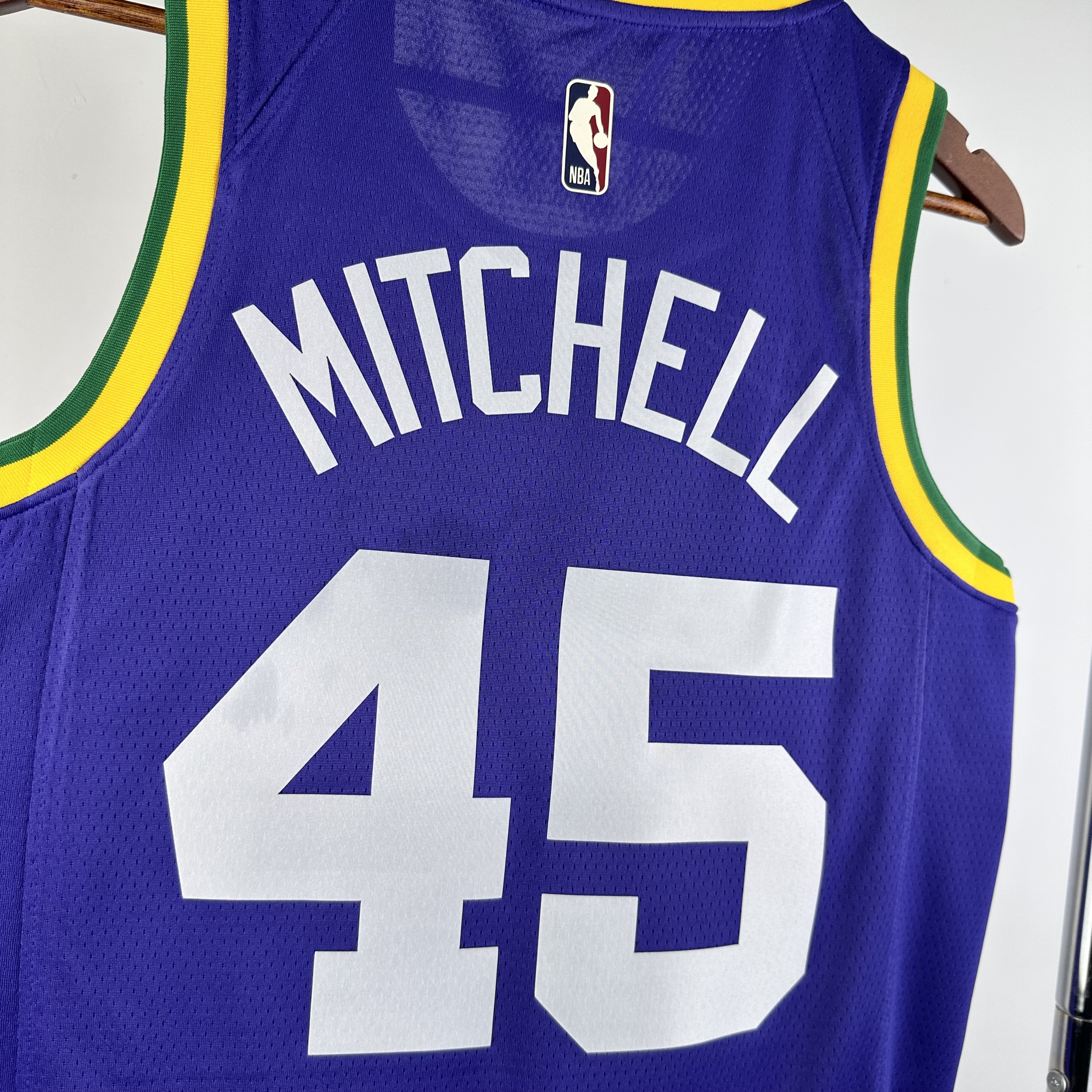 24 Season UTAH JAZZ  No No.45 Mitchell