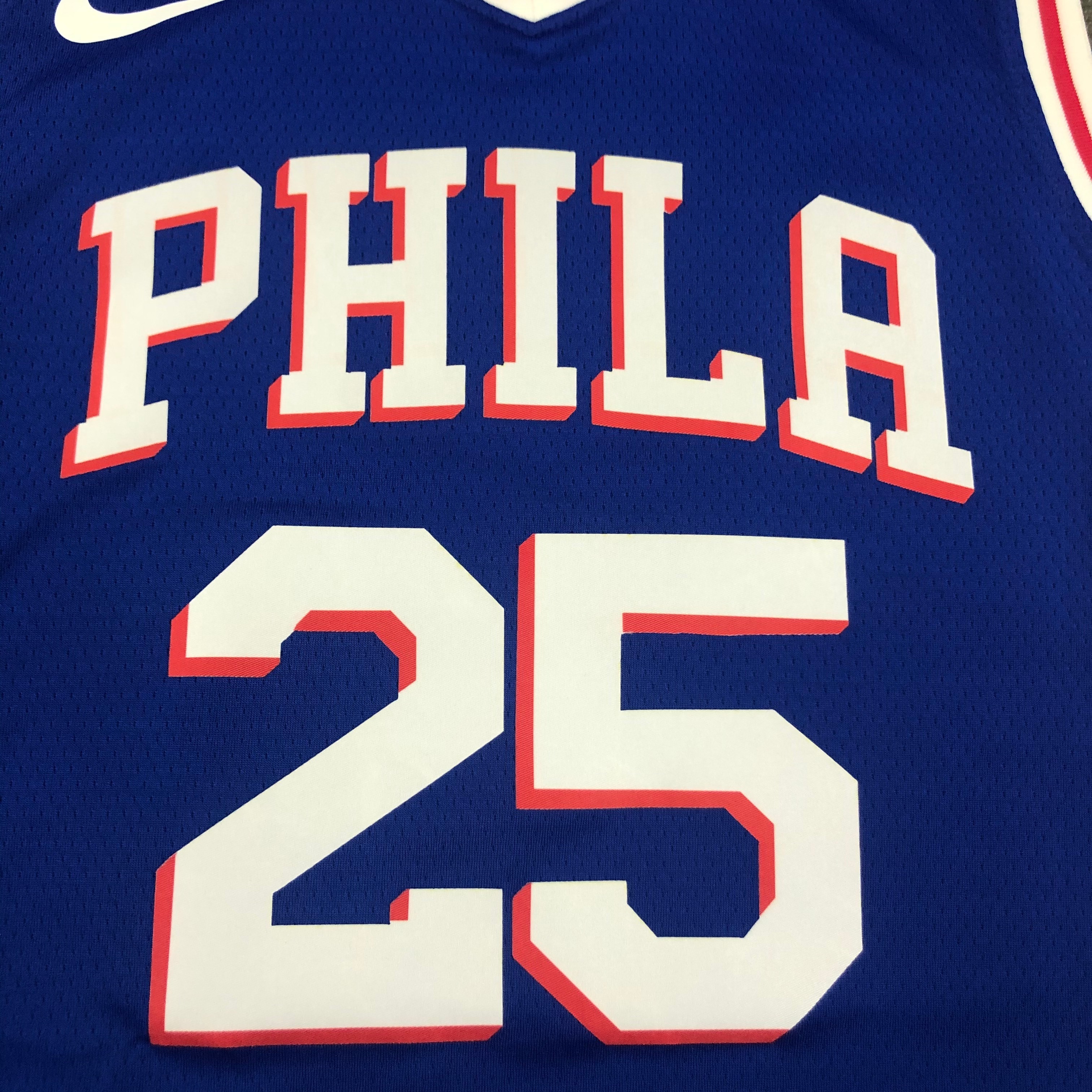 Philadelphia 76ers Blue V  #25