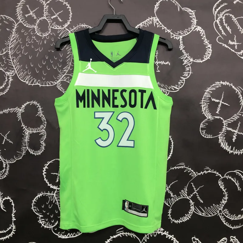MINNESOTA TIMBERWOLVES GREEN JERSEY NO.32 TOWNS