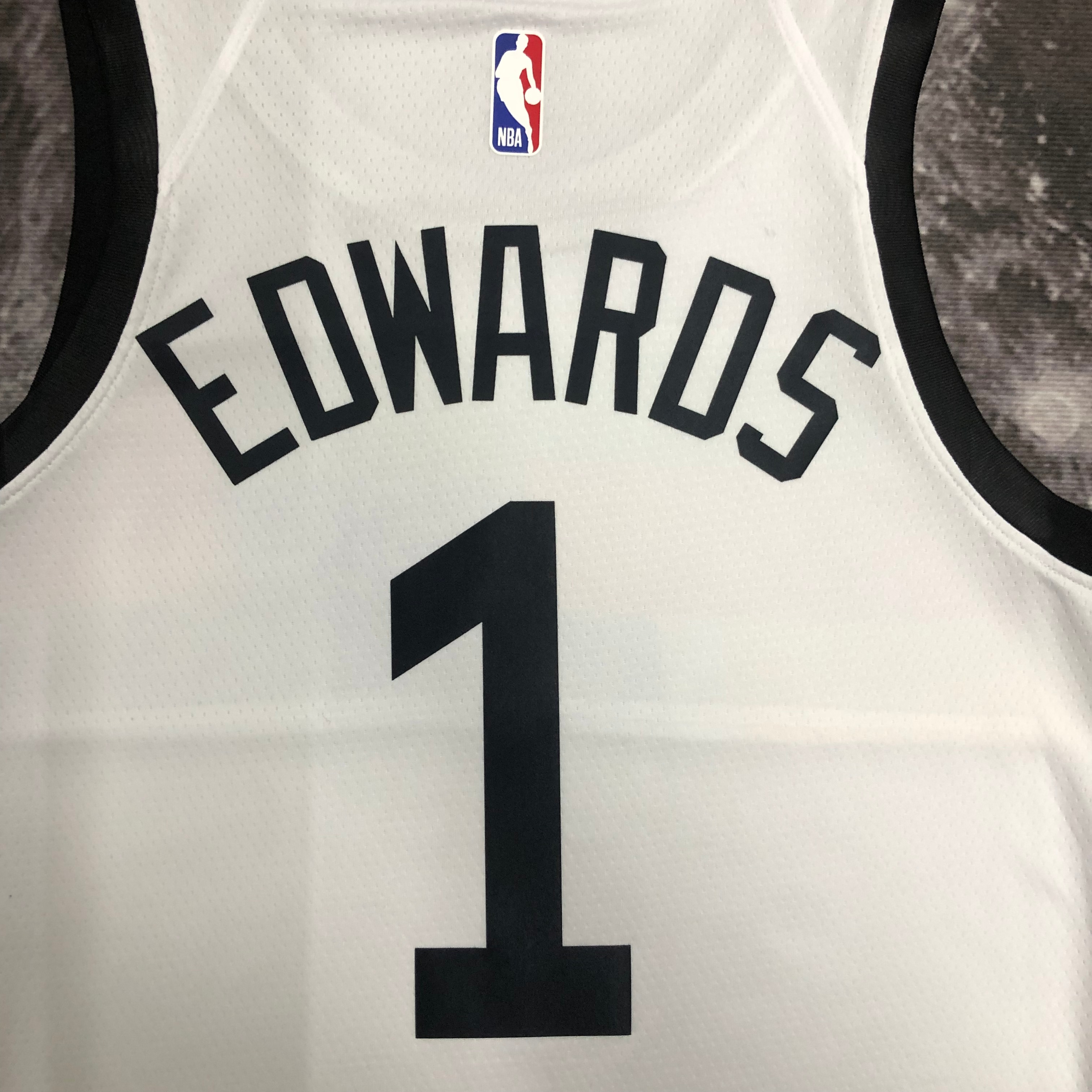23 SEASON MINNESOTA TIMBERWOLVES CITY VERSION  NO.1 EDWARDS
