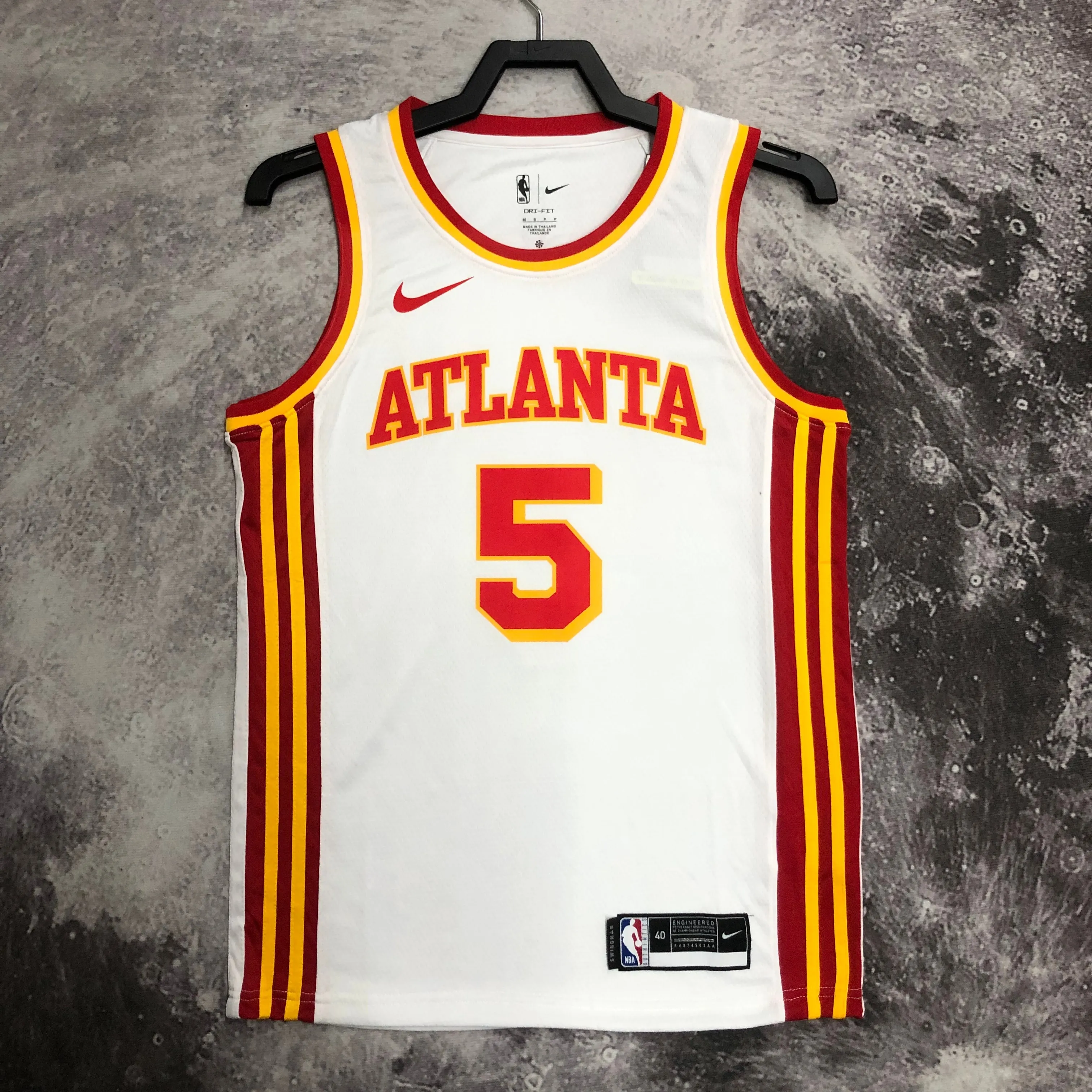 Atlanta Hawks White #5 Murray
