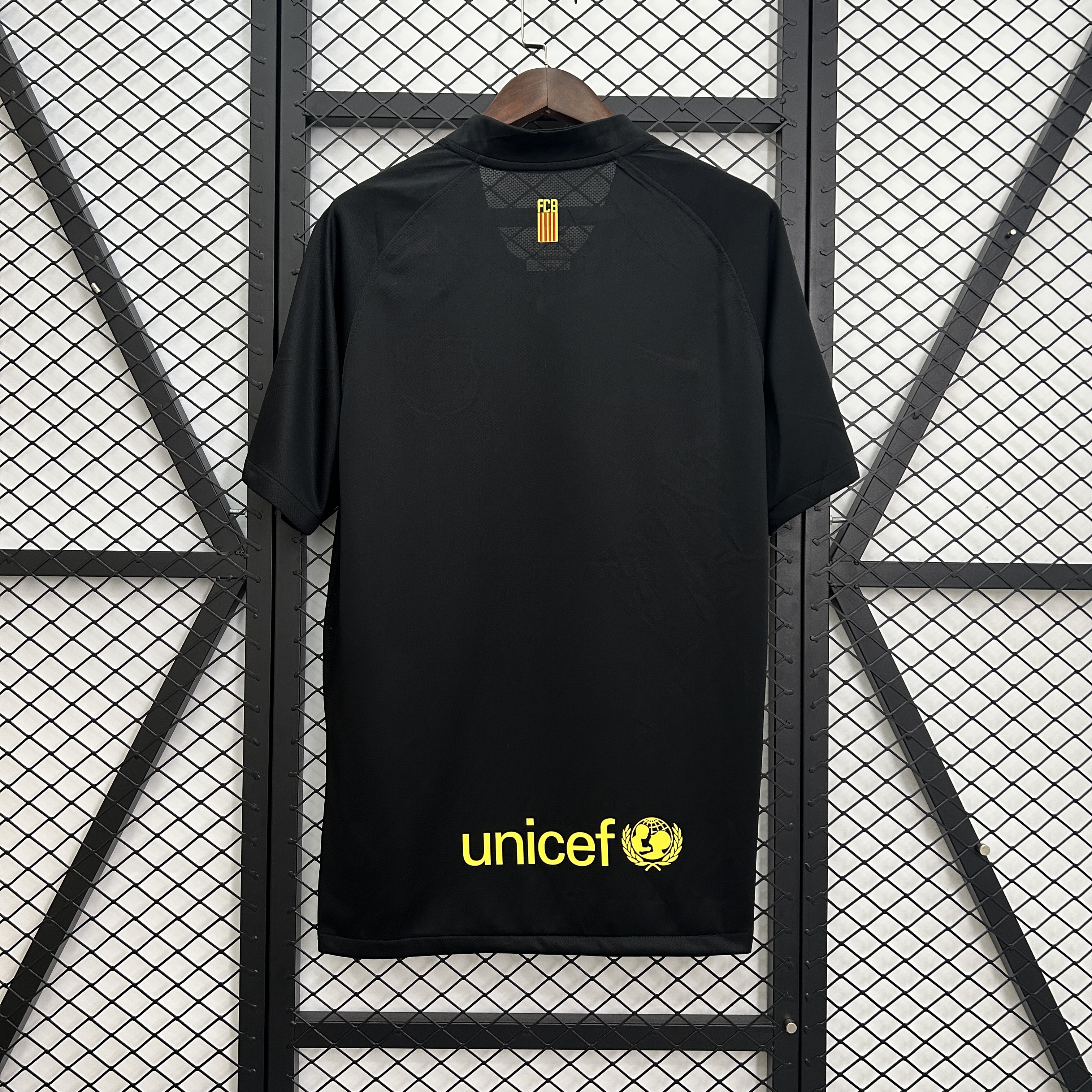 Retro 11/12 Barcelona Away S-XXL