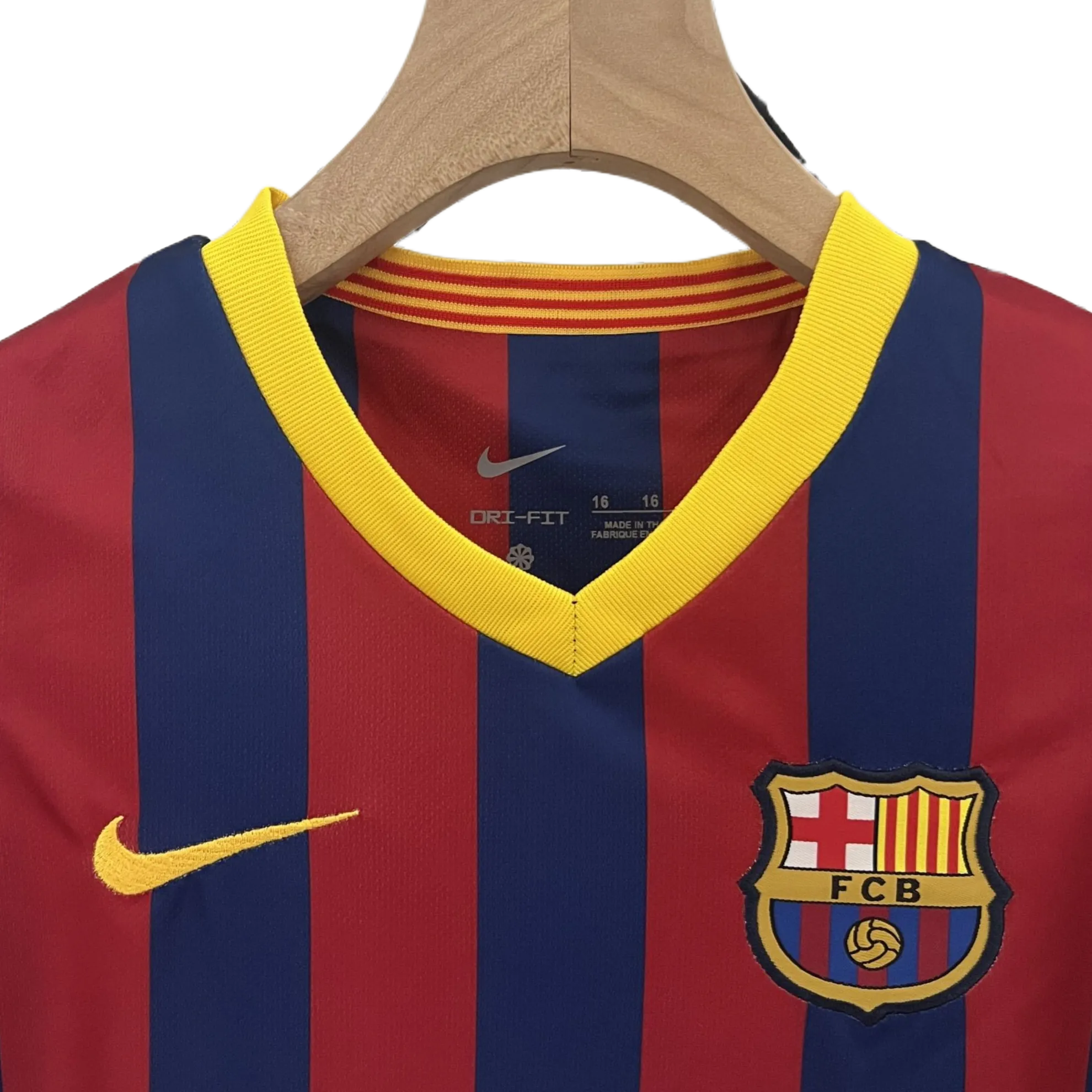 Kids Retro 2013/14 Barcelona Home  16-28 3