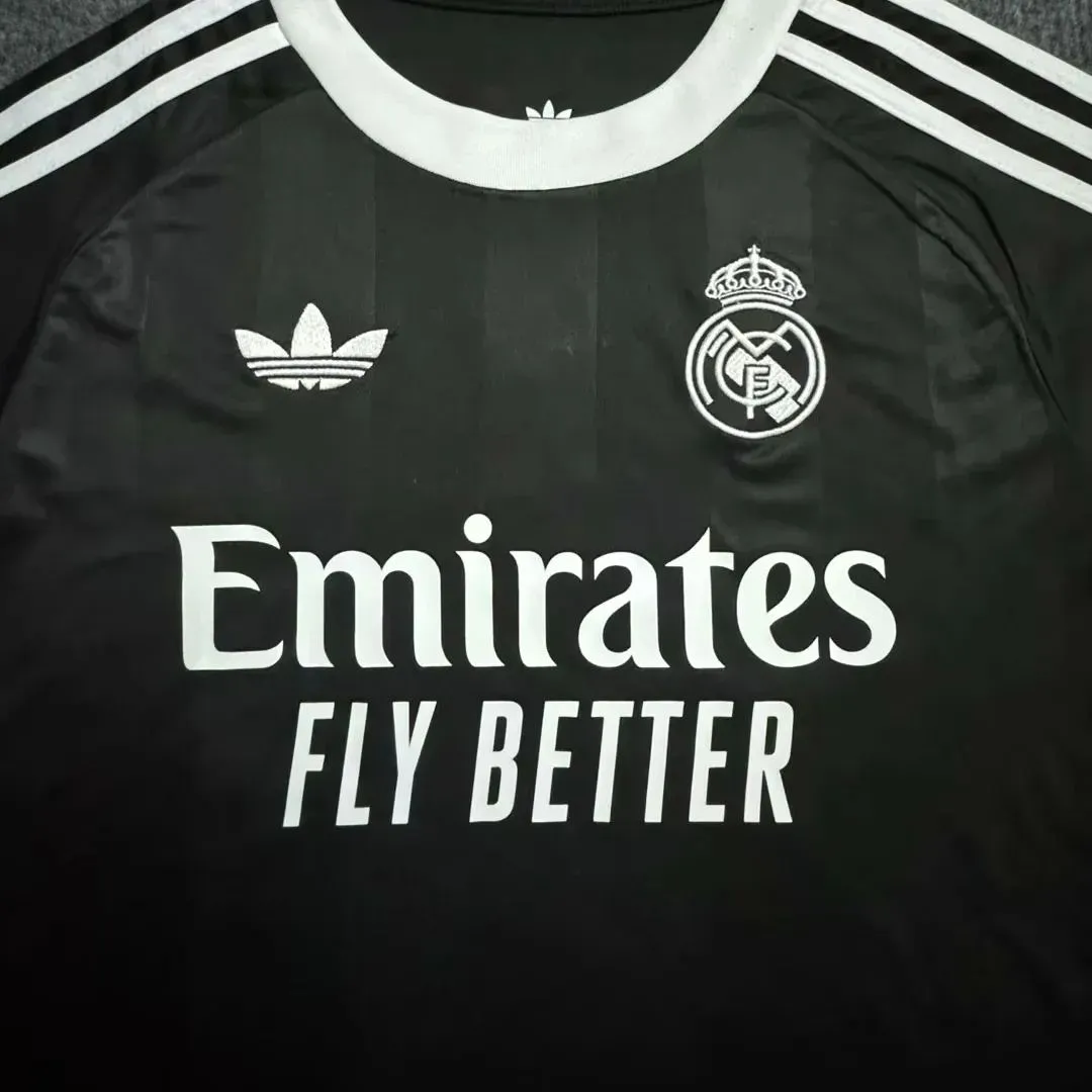 Real M&alpha;drid 25/26 Goalkeeper S-4XL 3