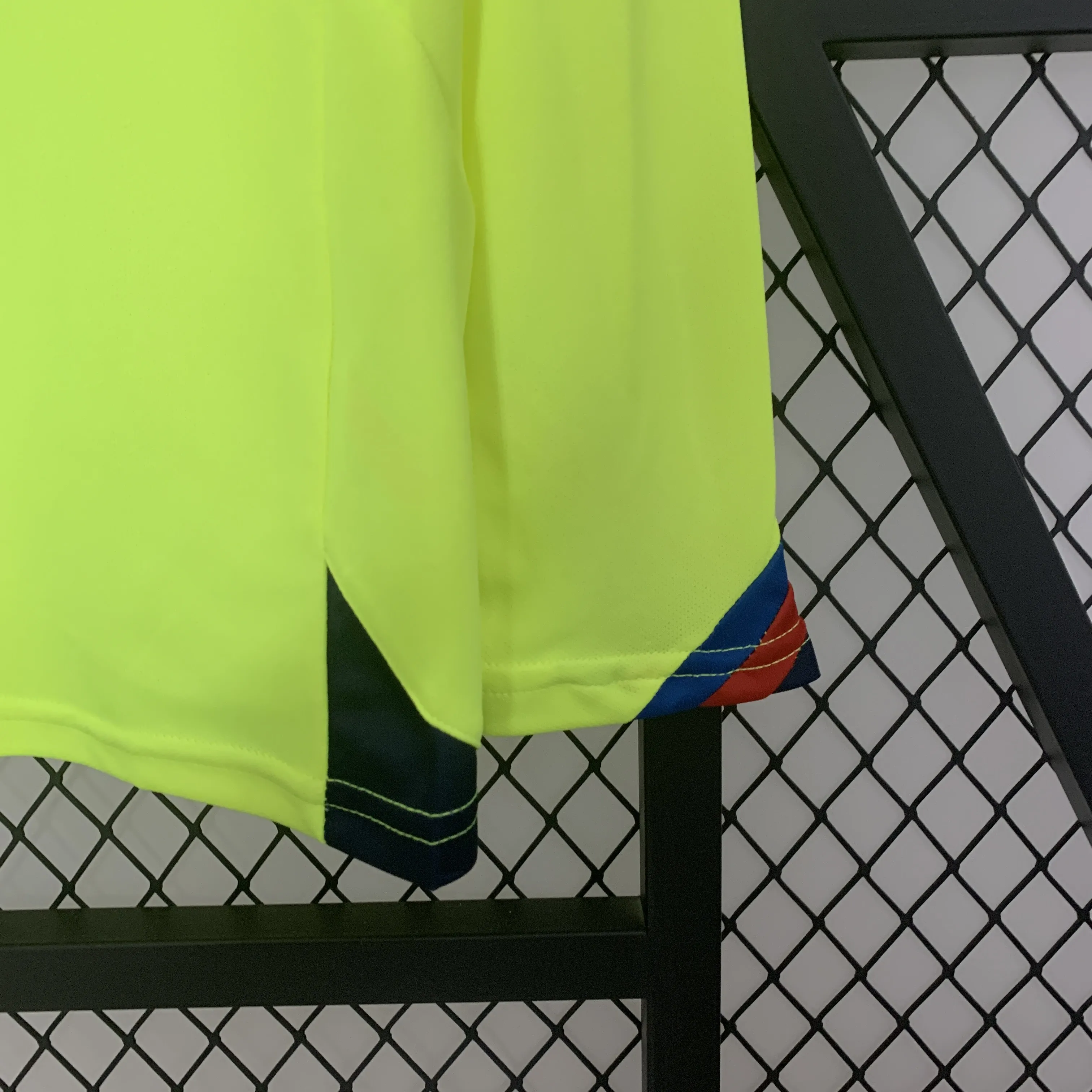 Retro 2005/06 Barcelona Away Long Sleeves S-XXL 3