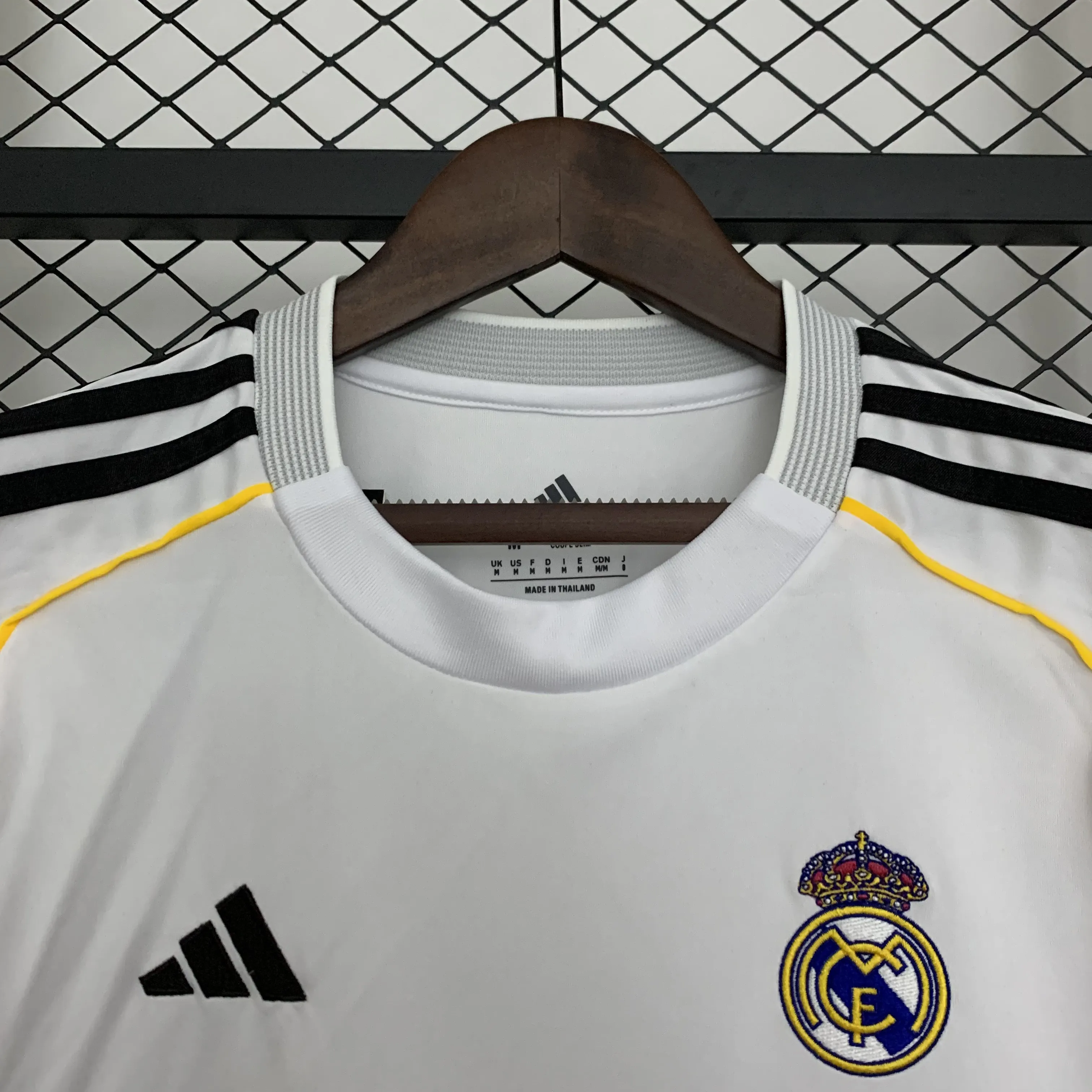 Female Real M&alpha;drid 25/26 Home  Size S-XXL 3