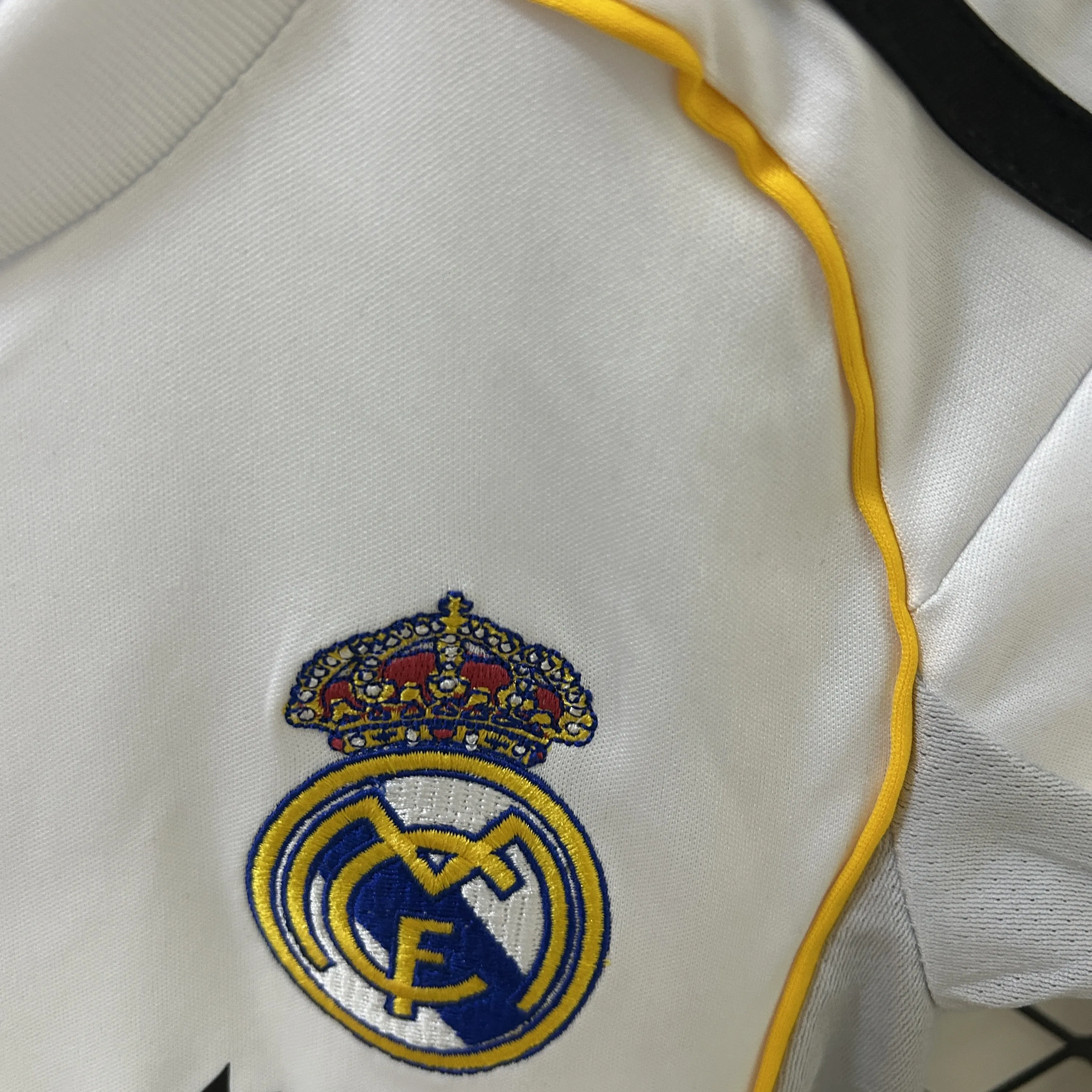 kids kit Real Madrid 25/26 Home 16-28