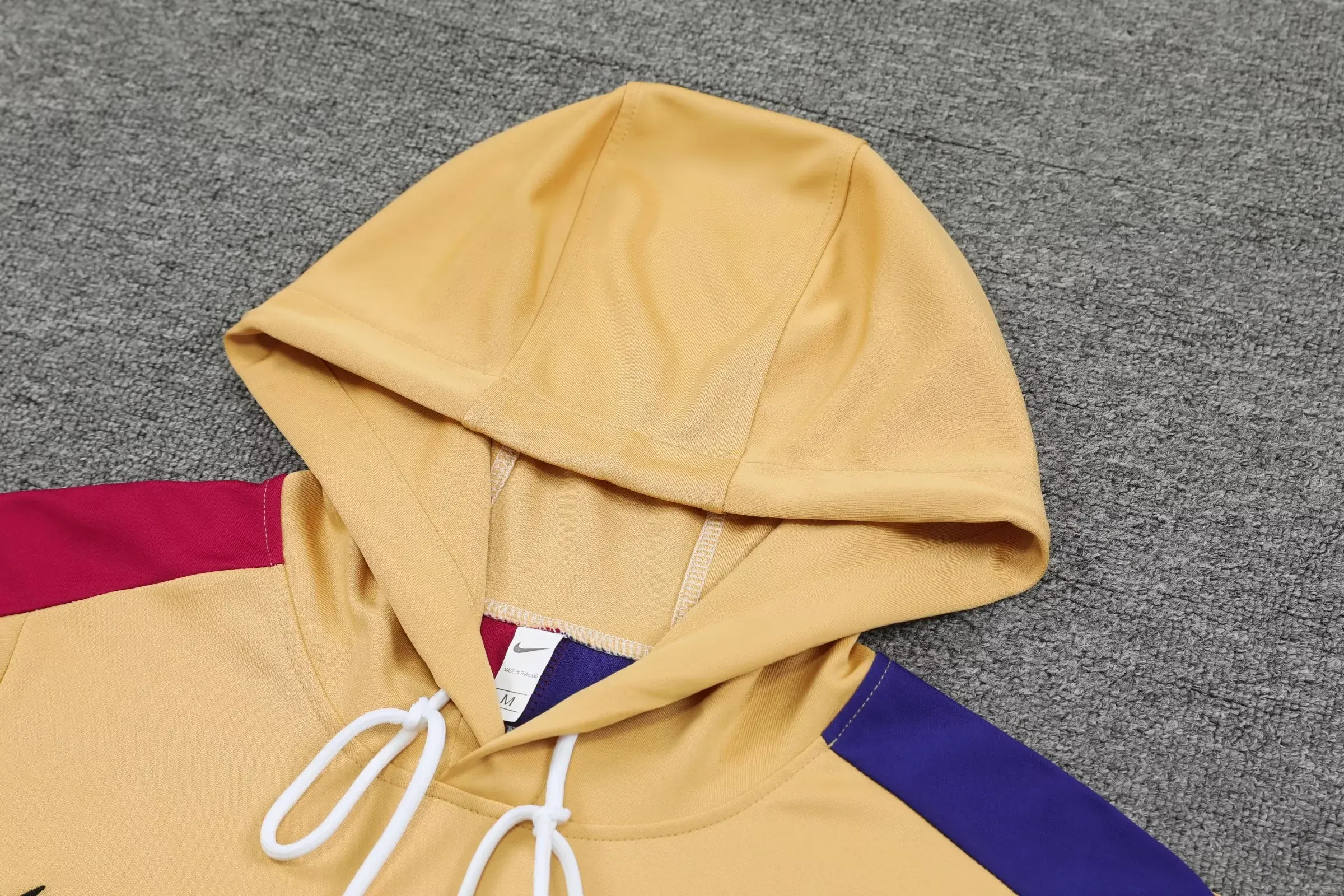 Hooded long-sleeve Barcelona 24/25 suit 3