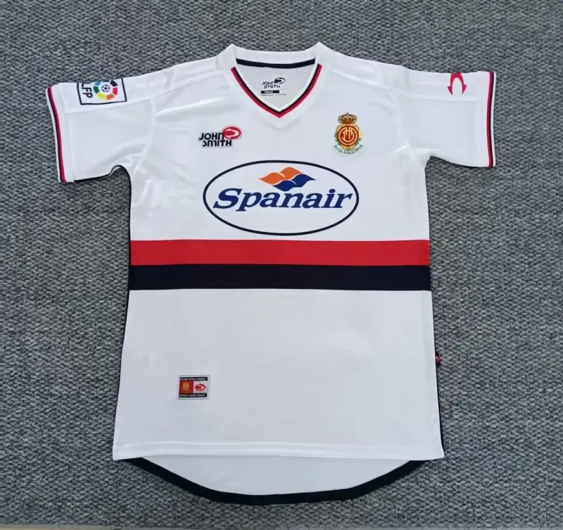 Retro Mallorca 01/02 Away