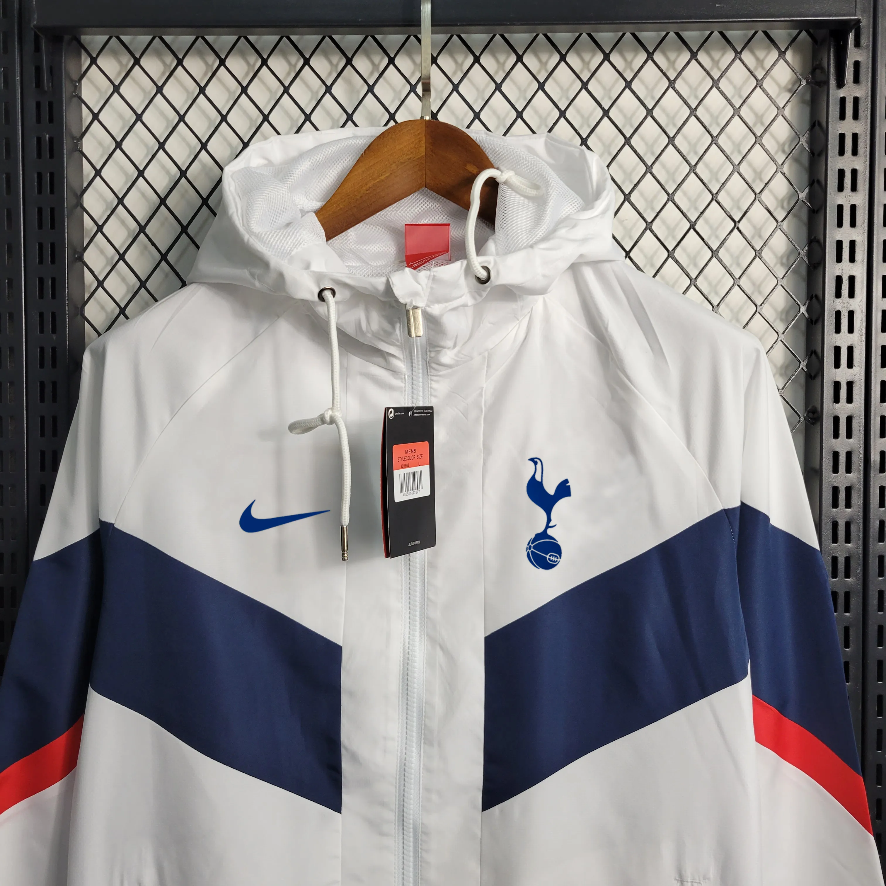 23-24 Windbreaker Tottenham Hotspur  Size: S-XXL 3