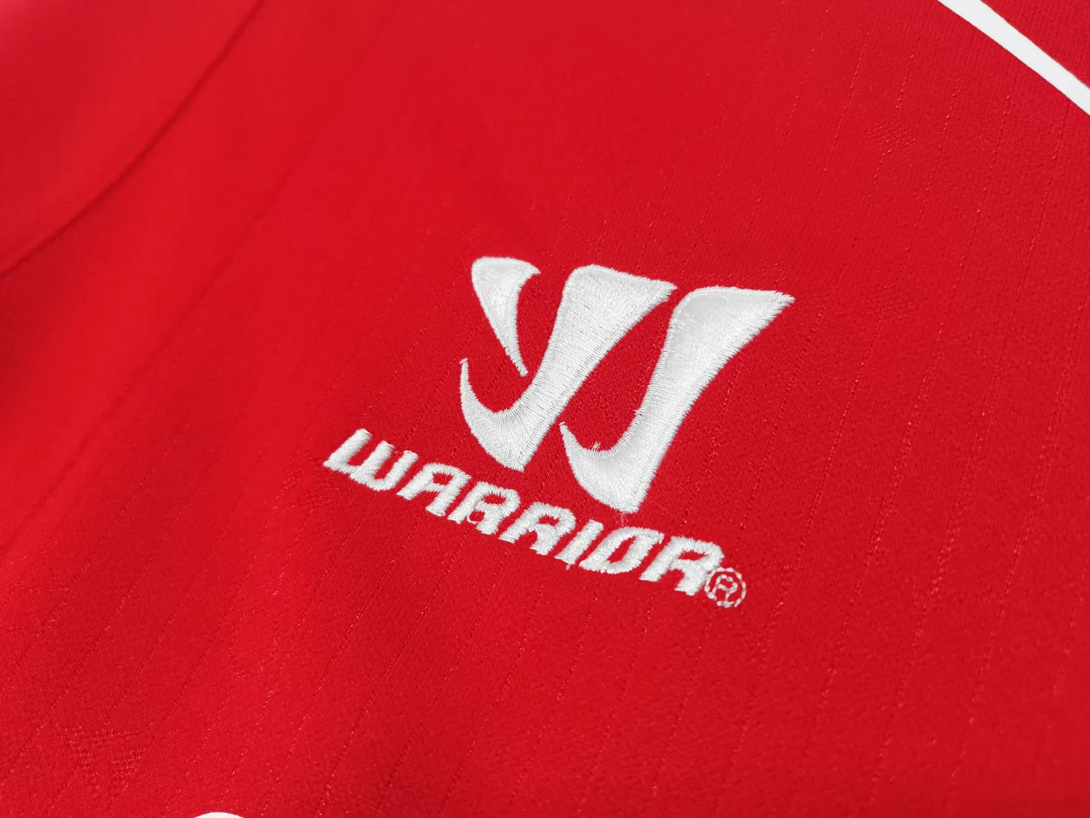 Retro LVP 2014-15 Home 3