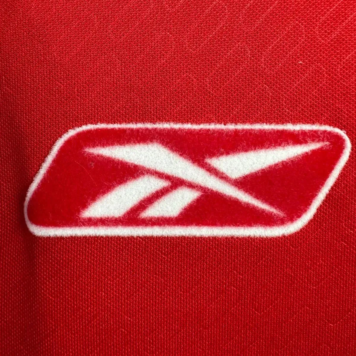 Retro LVP 2004-05 Home Final SLong Sleeves 4