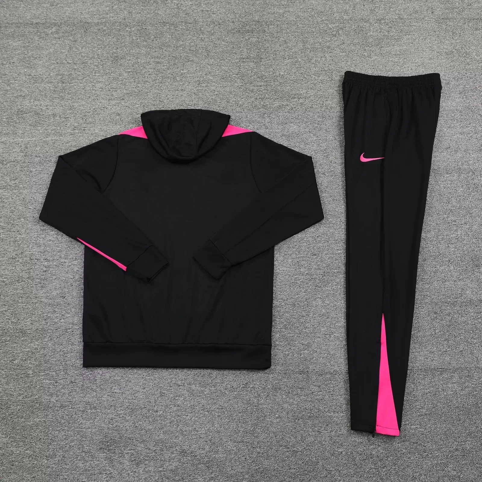 Hooded long-sleeve Chelsea 24/25 suit 4