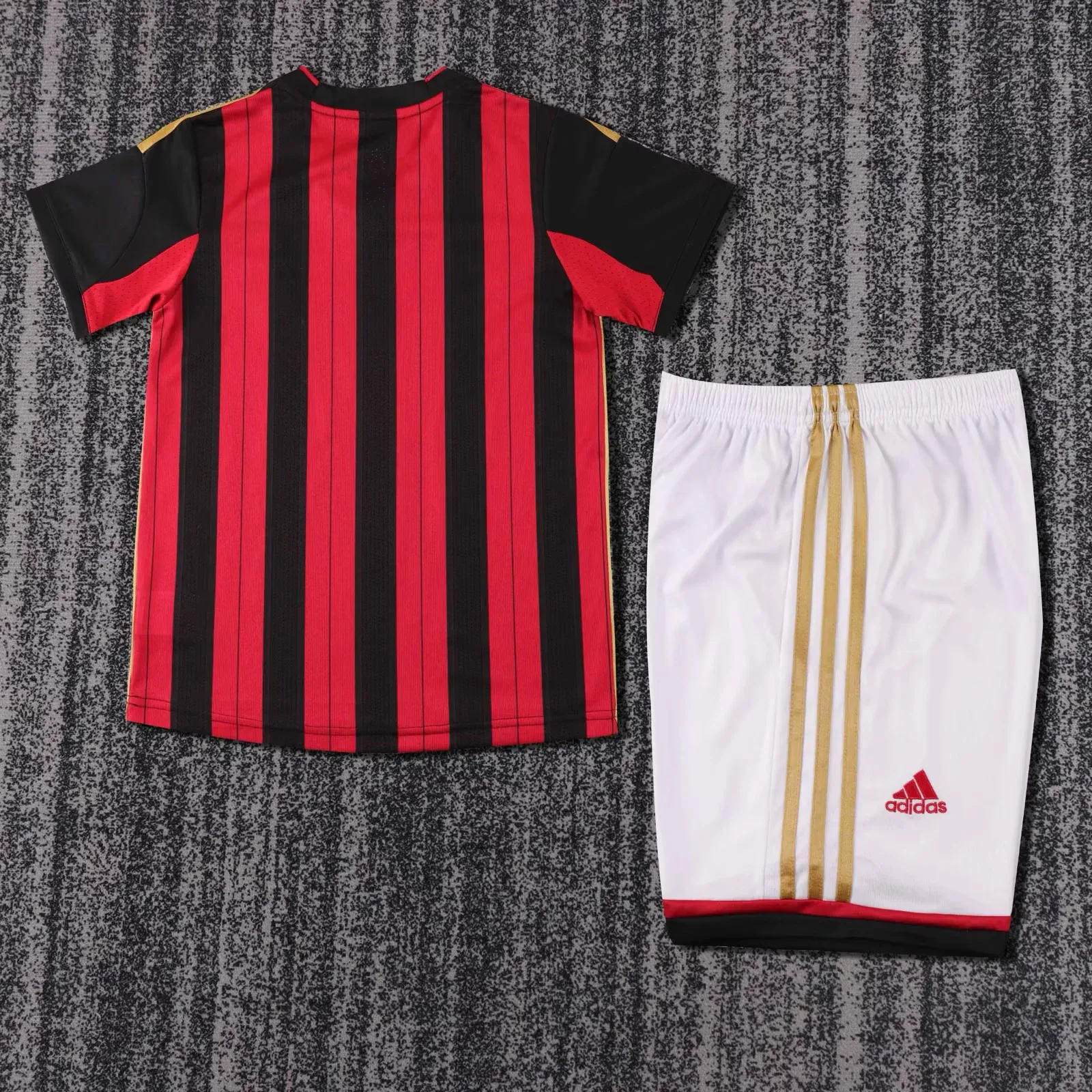 Kids Retro Kit AC Milan 13/14 Home
