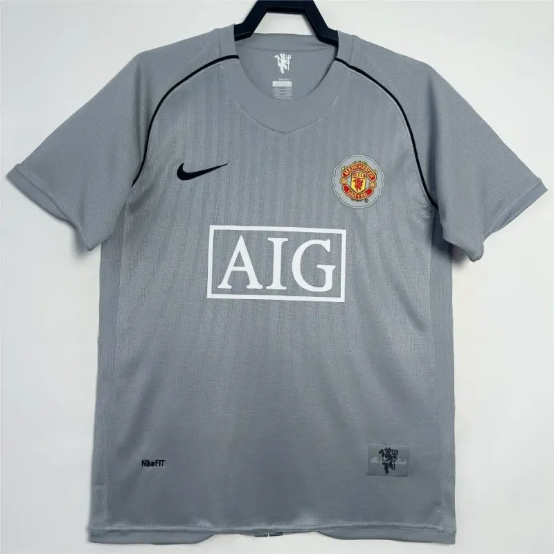 Manchester United Retro Man United 07/08 Goalkeeper 4