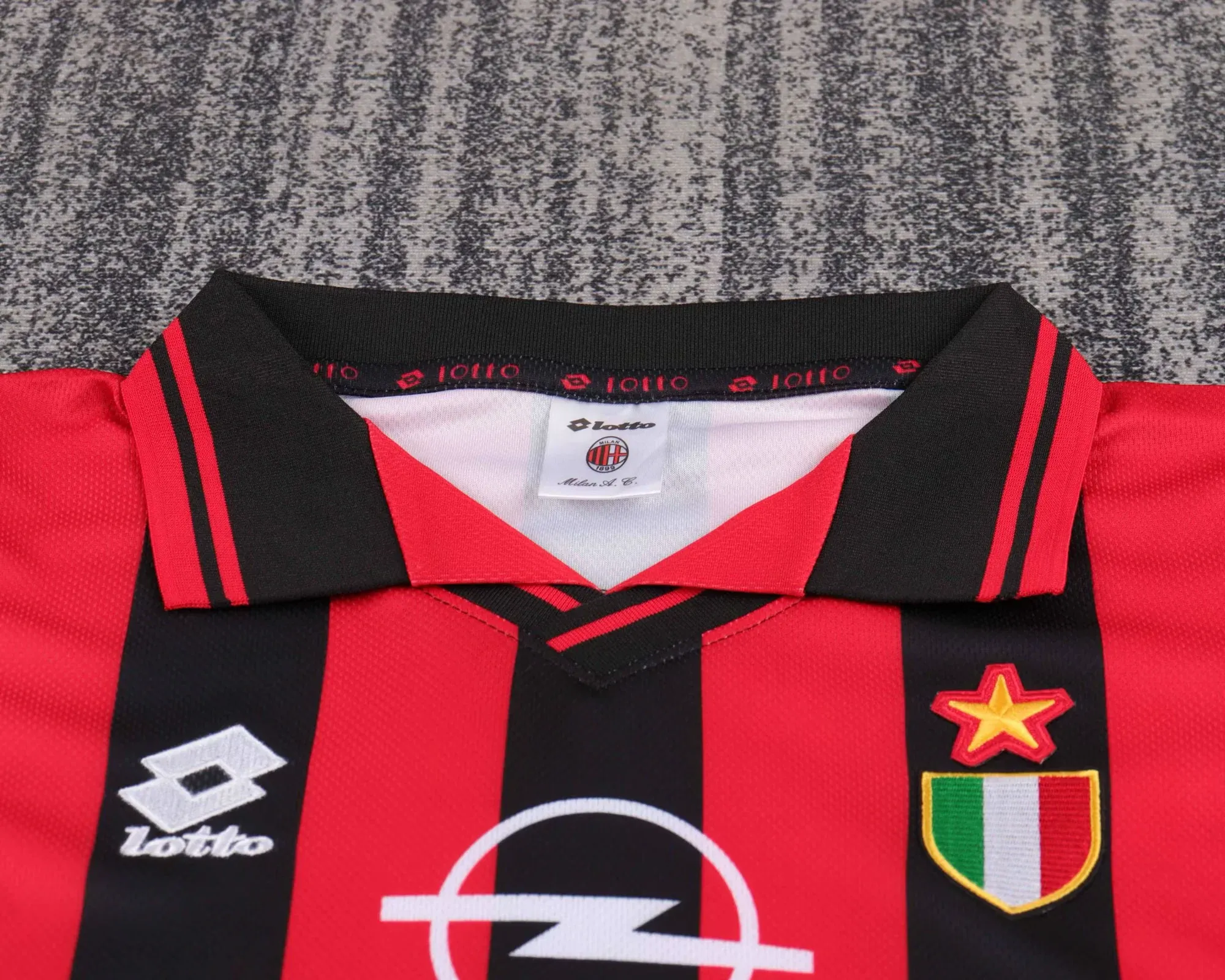 Kids Retro Kit AC Milan 96/97 Home 3