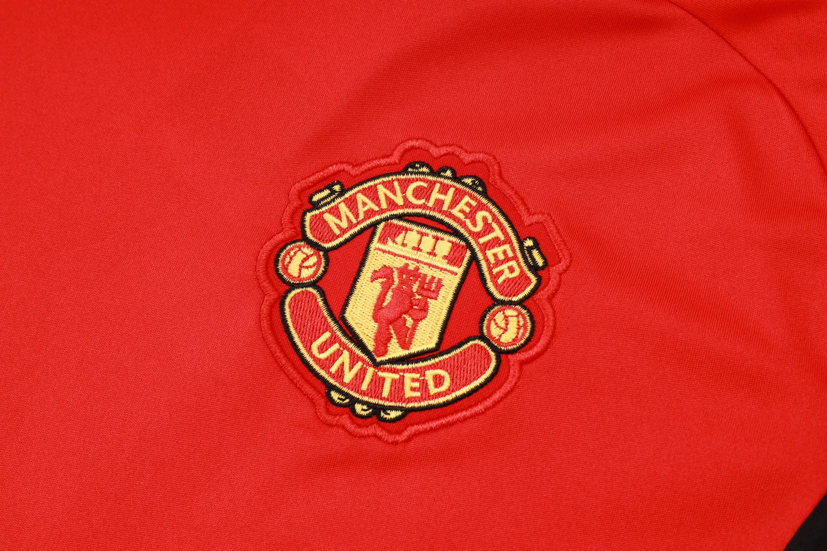 Adult/ Kids Manchester United 24/25 Short Sleeves Training suit  D1180 3